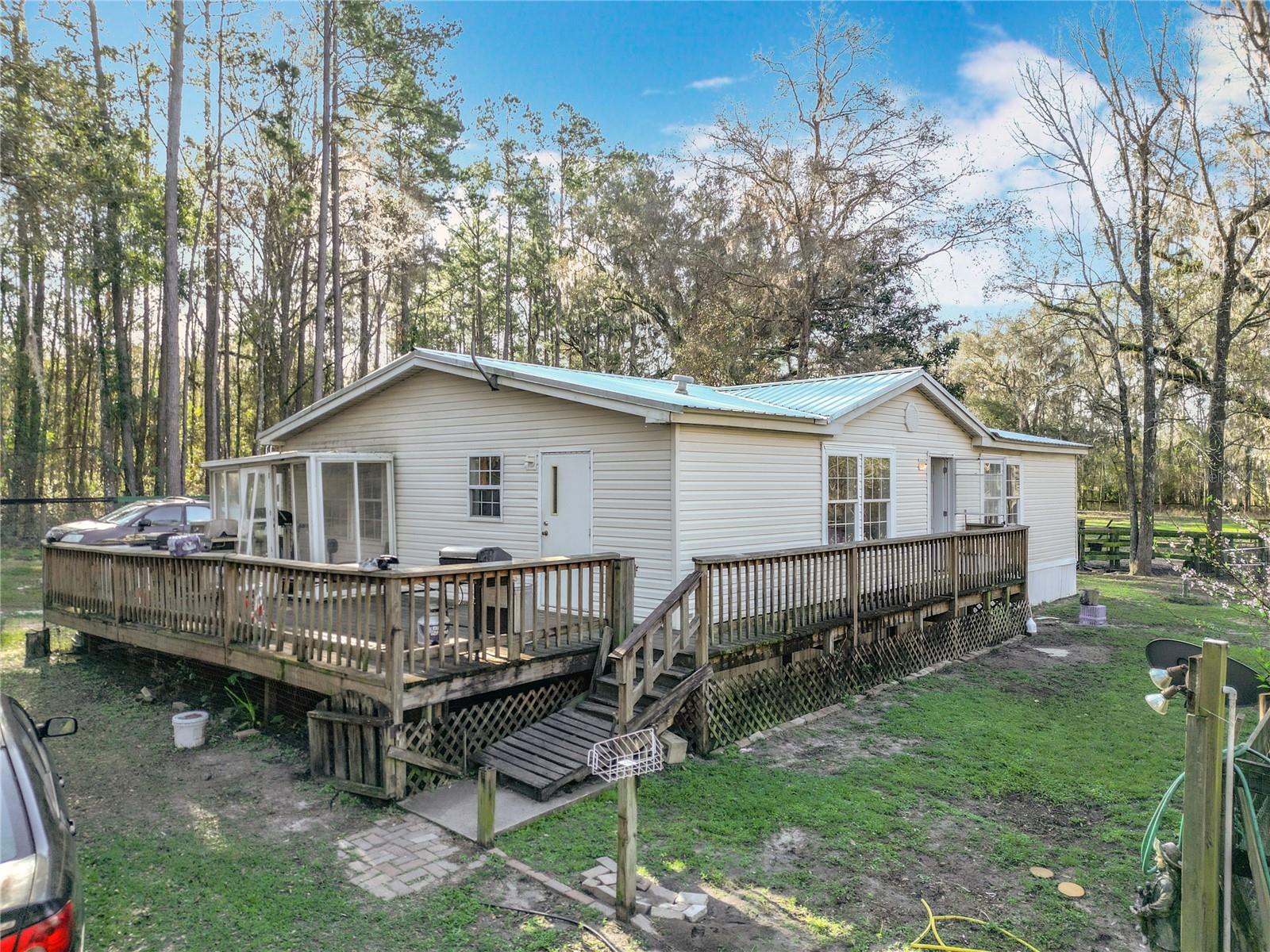 WOODLAND GLEN - Residential