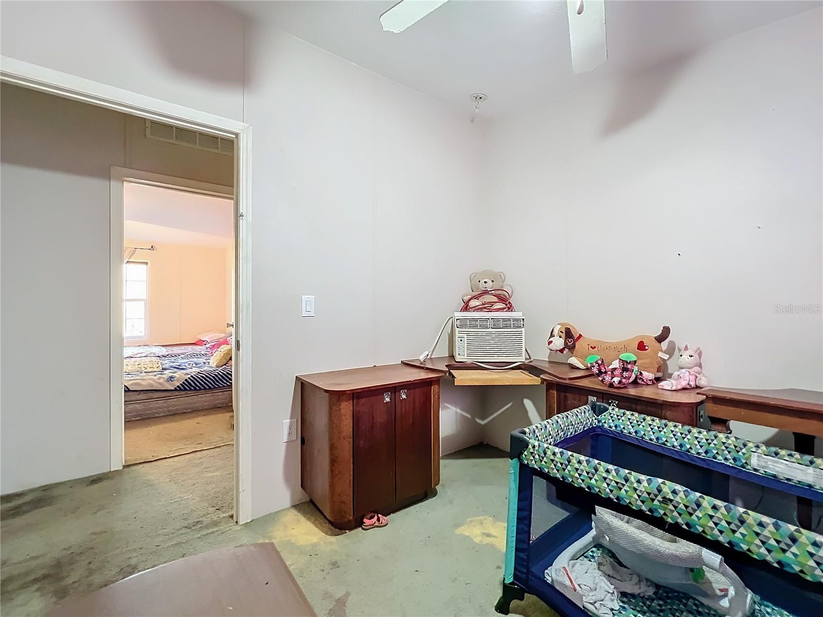 WOODLAND GLEN - Residential