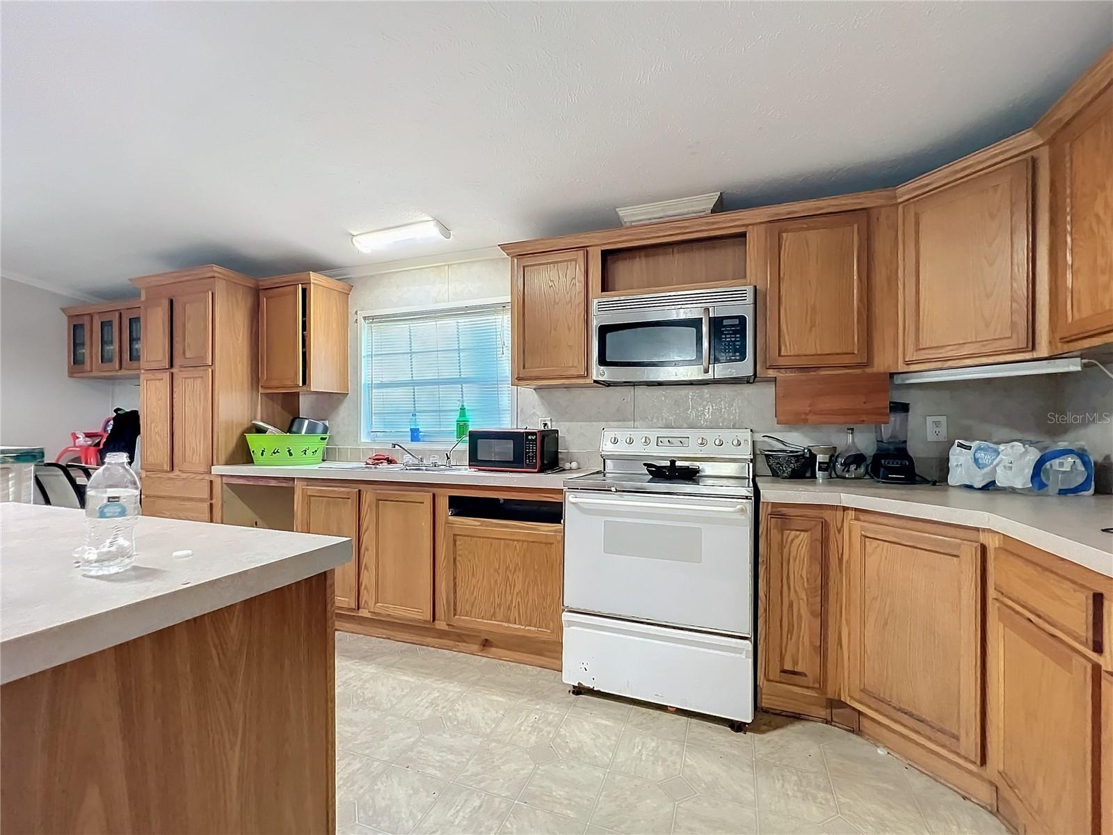 WOODLAND GLEN - Residential