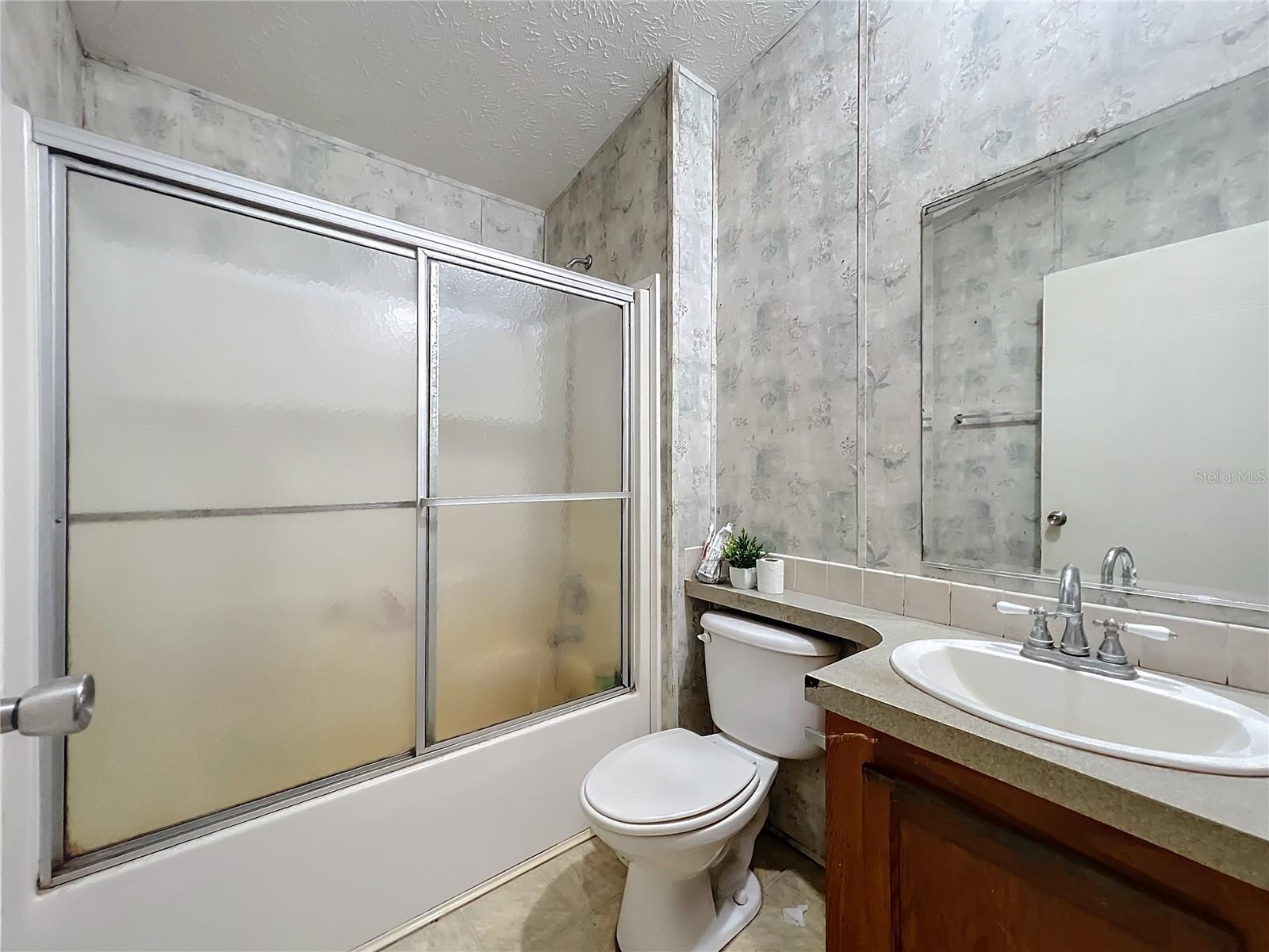 WOODLAND GLEN - Residential