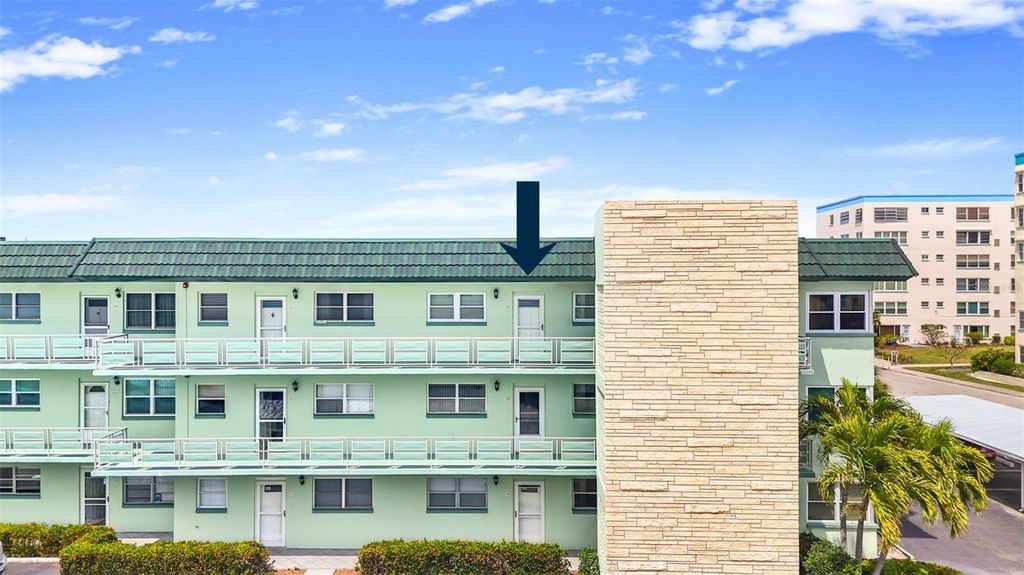 Photo of 5935 30th Avenue S #312, Gulfport, FL 33707 (MLS # TB8497196)