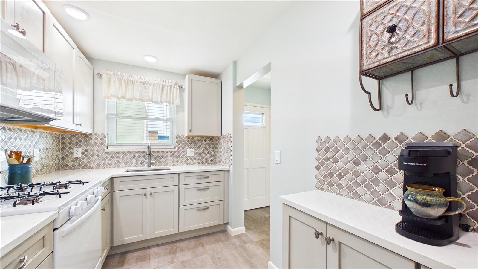 TOWN SHORES OF GULFPORT - Residential