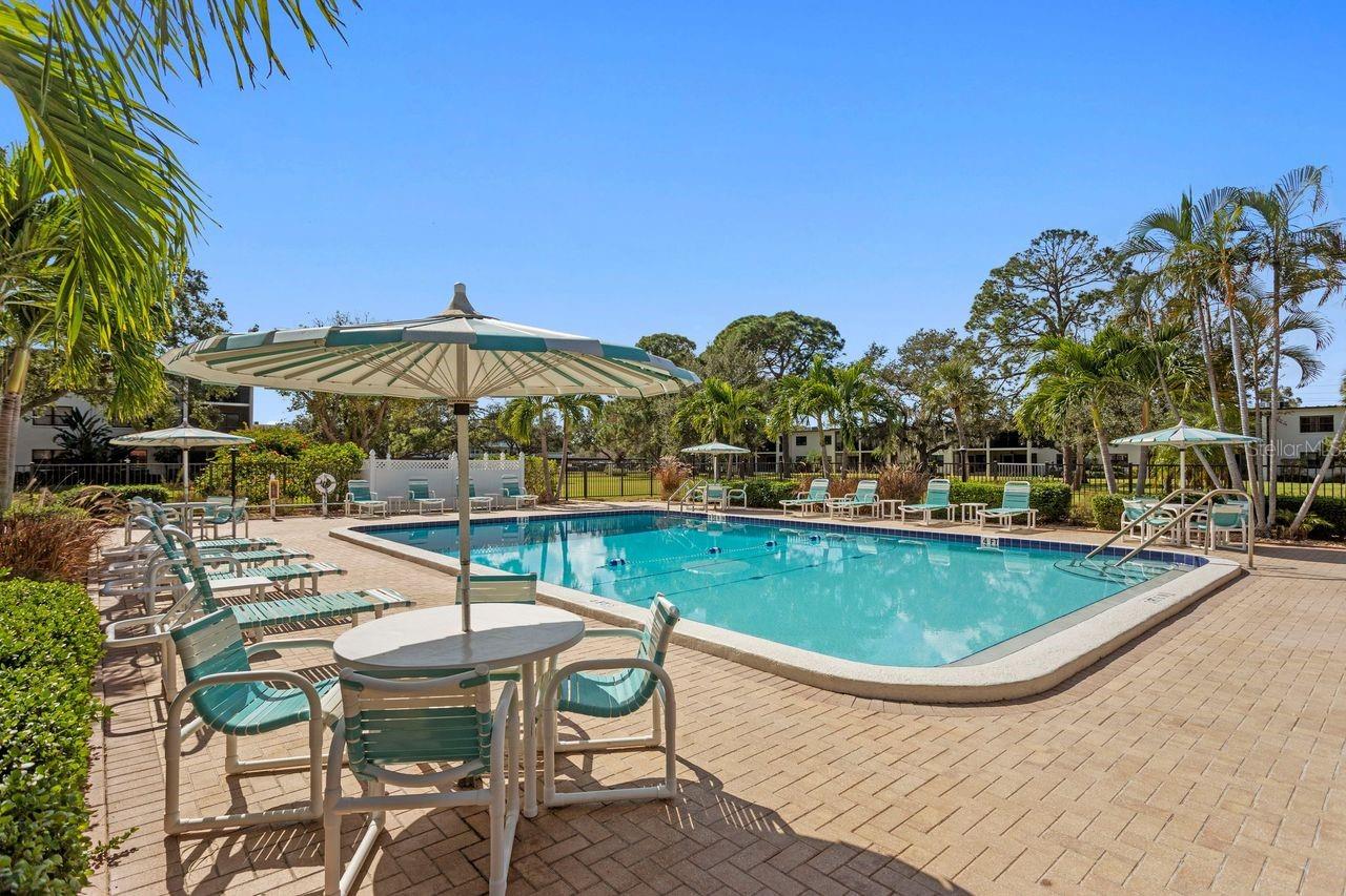 WINSTON PARK NORTHEAST - Residential