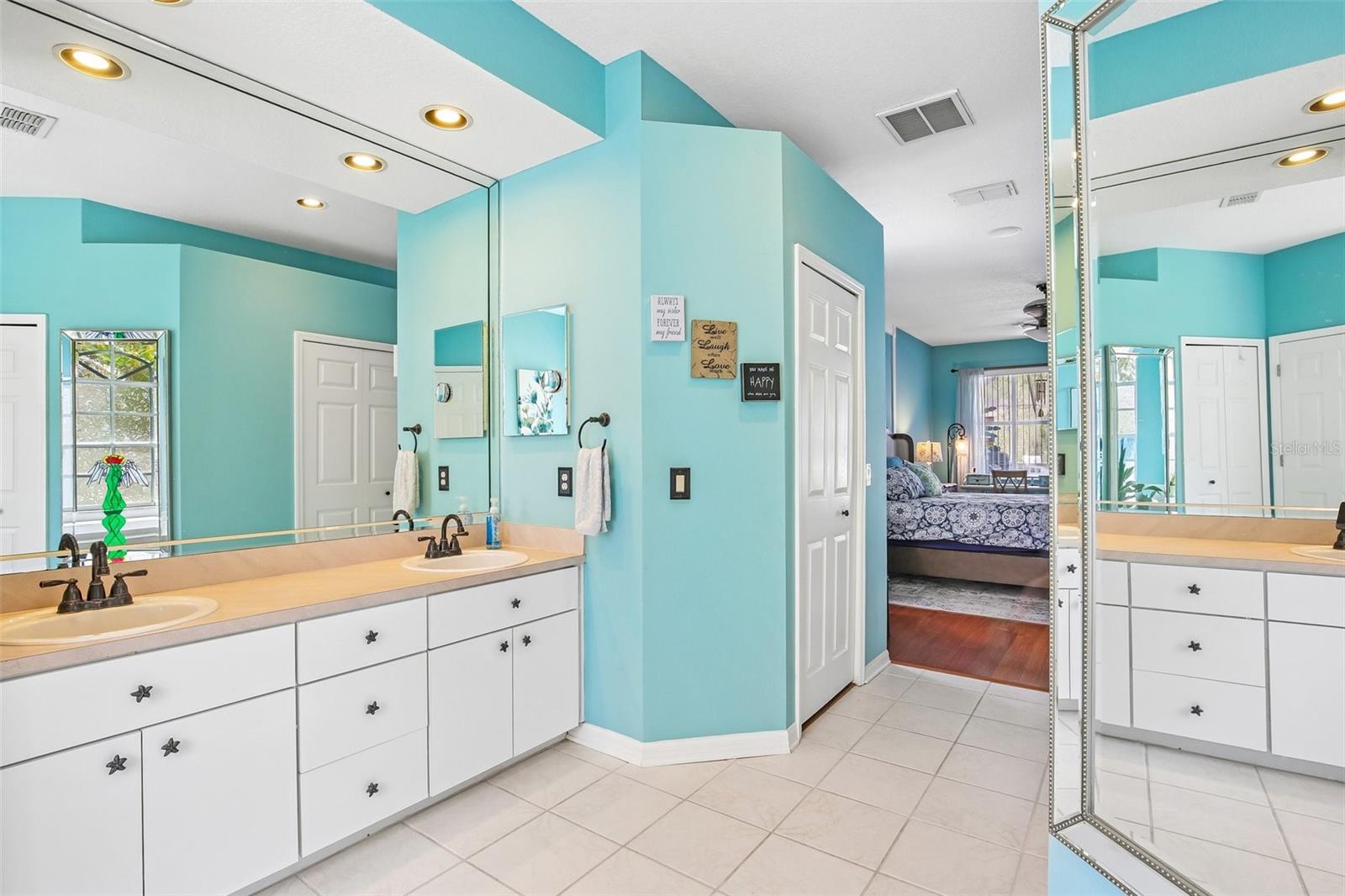 RIVERGLEN UNITS 5 6 & 7 PHAS - Residential
