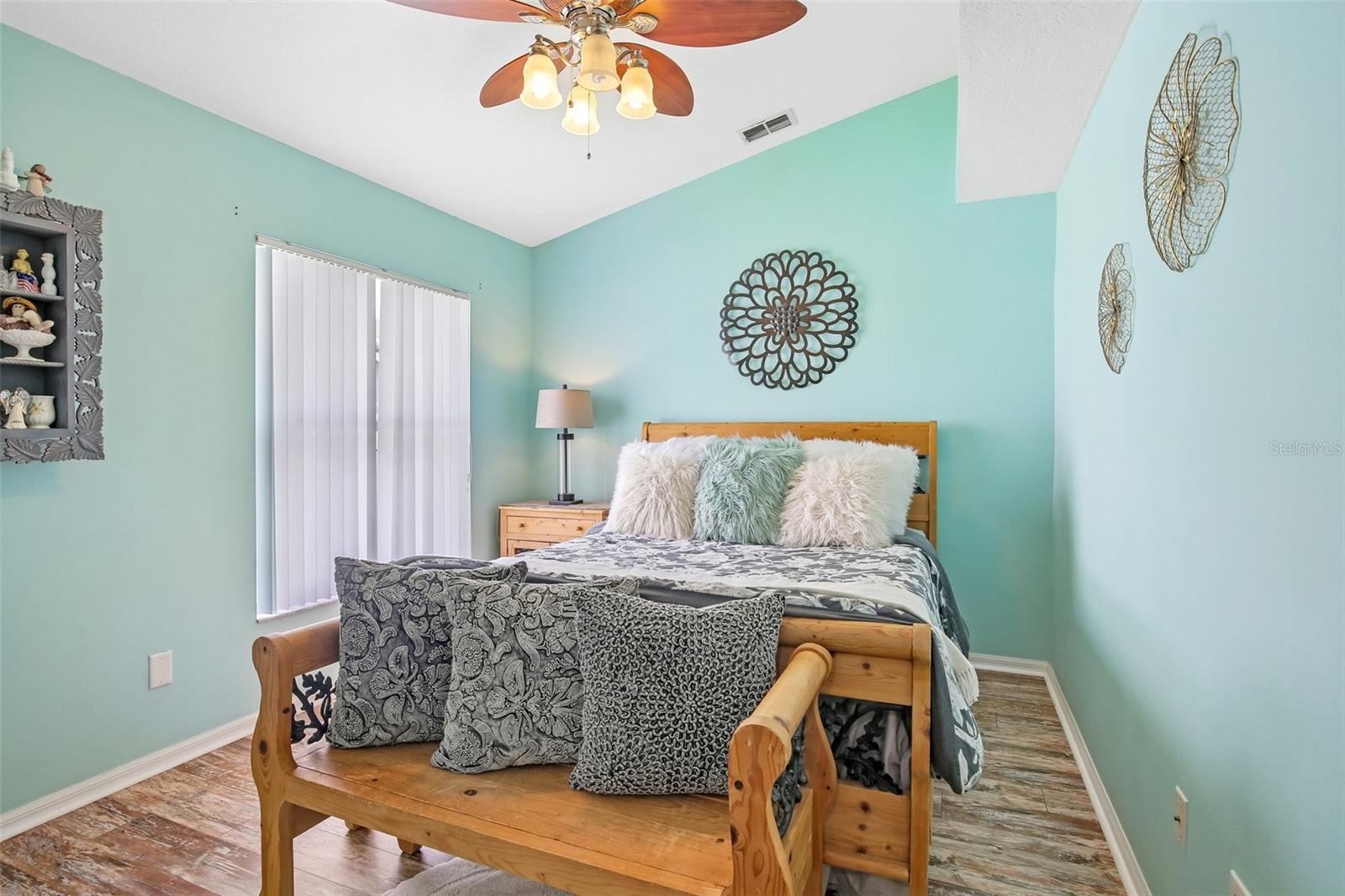 RIVERGLEN UNITS 5 6 & 7 PHAS - Residential