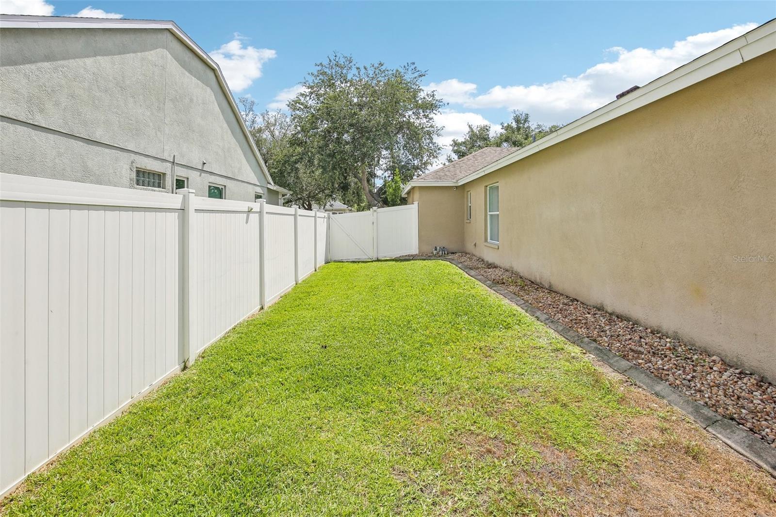 RIVERGLEN UNITS 5 6 & 7 PHAS - Residential