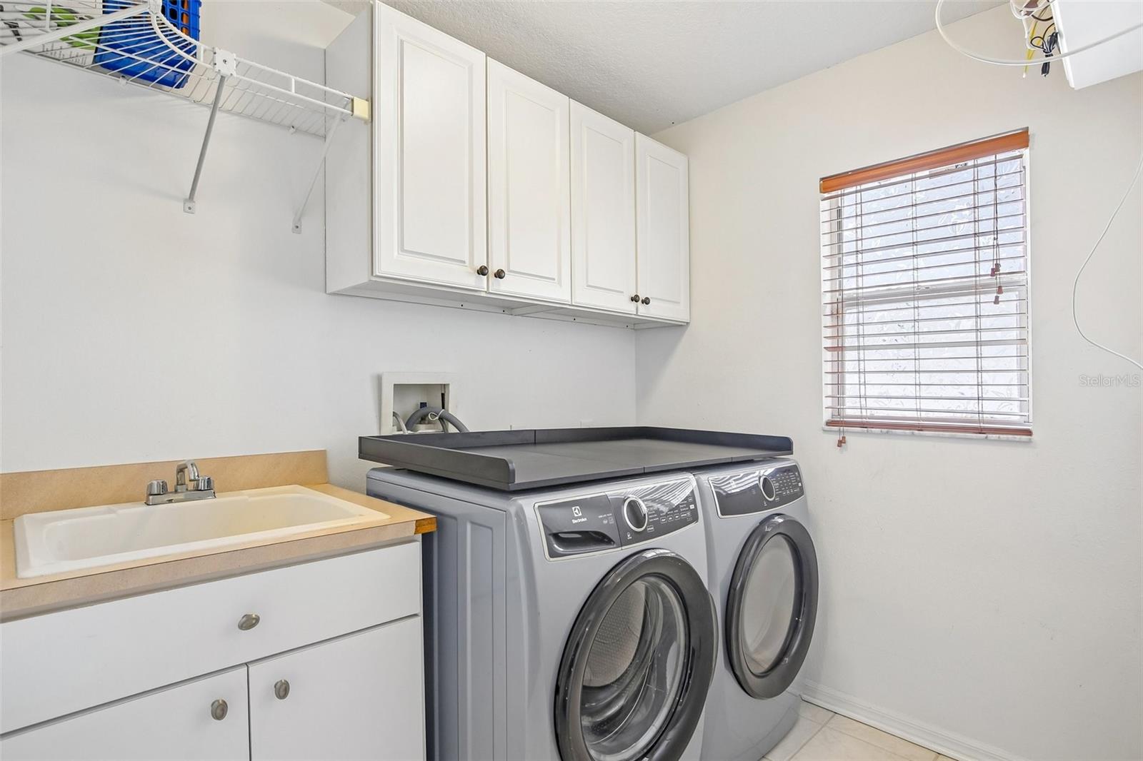 RIVERGLEN UNITS 5 6 & 7 PHAS - Residential