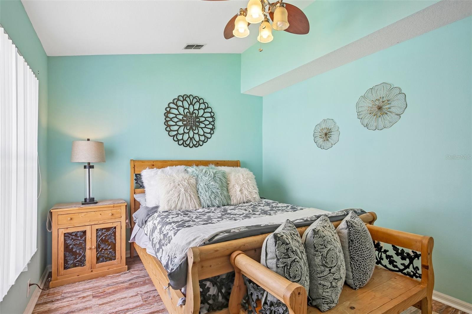 RIVERGLEN UNITS 5 6 & 7 PHAS - Residential