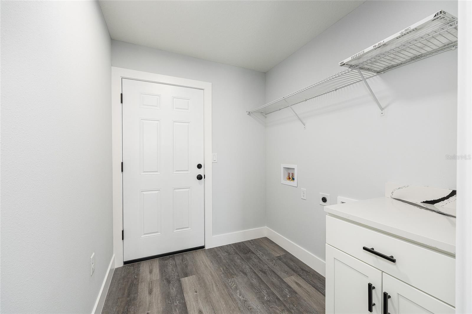 ROLLING RANCH ESTATE - Residential