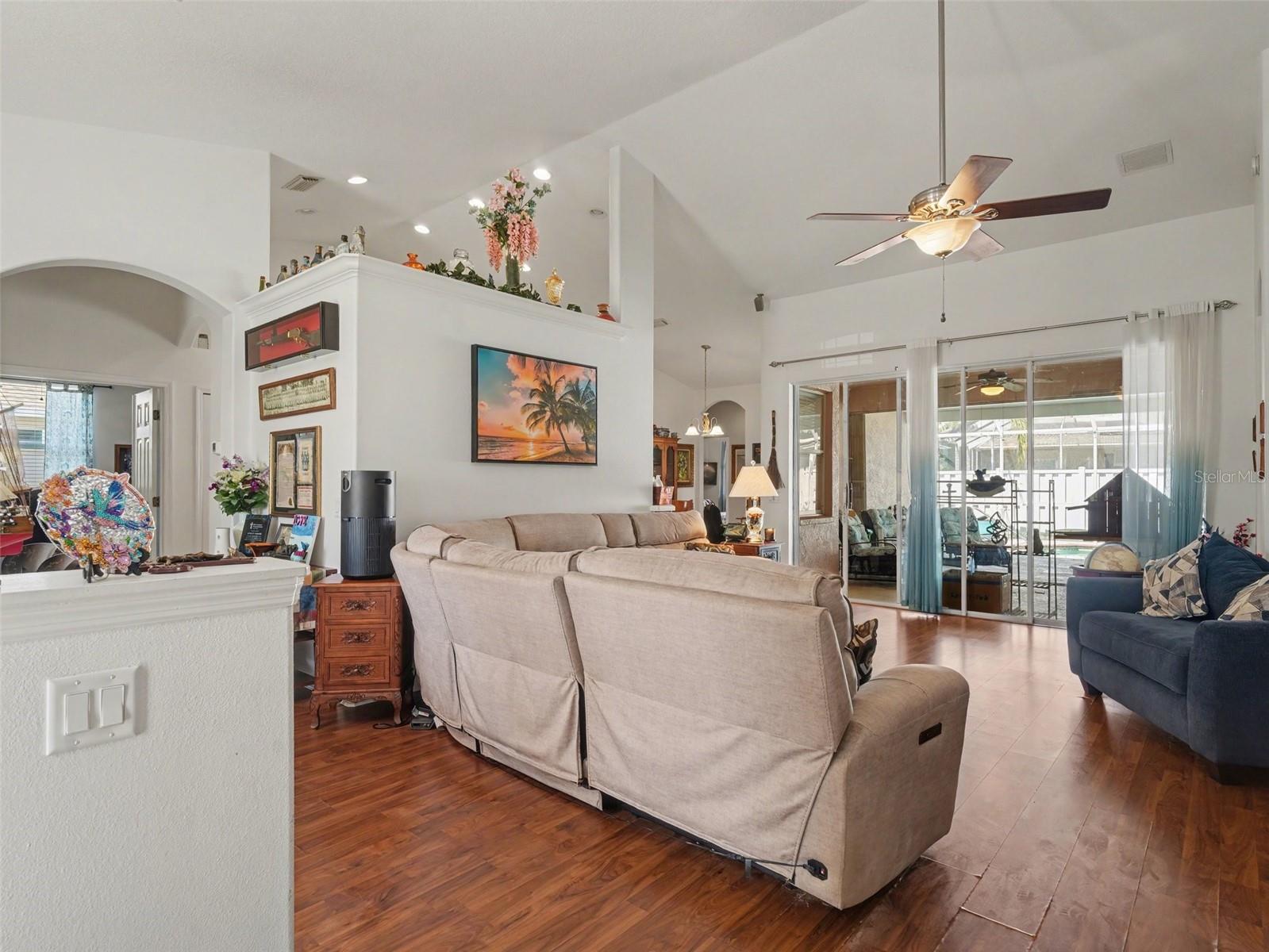 PLANTERS MANOR AT GREENFIELD PLNT III-A - Residential