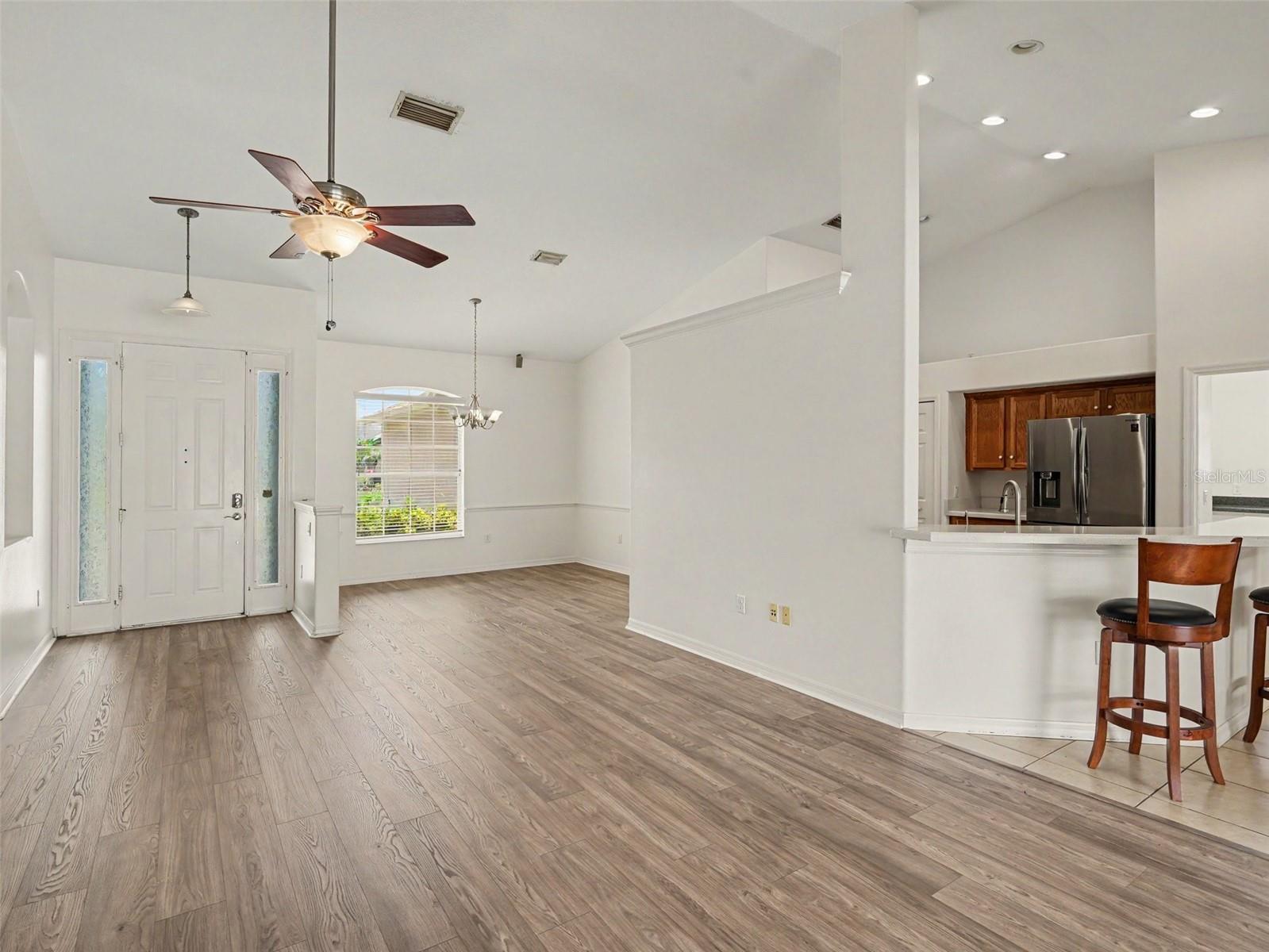 535 PLANTERS MANOR WAY