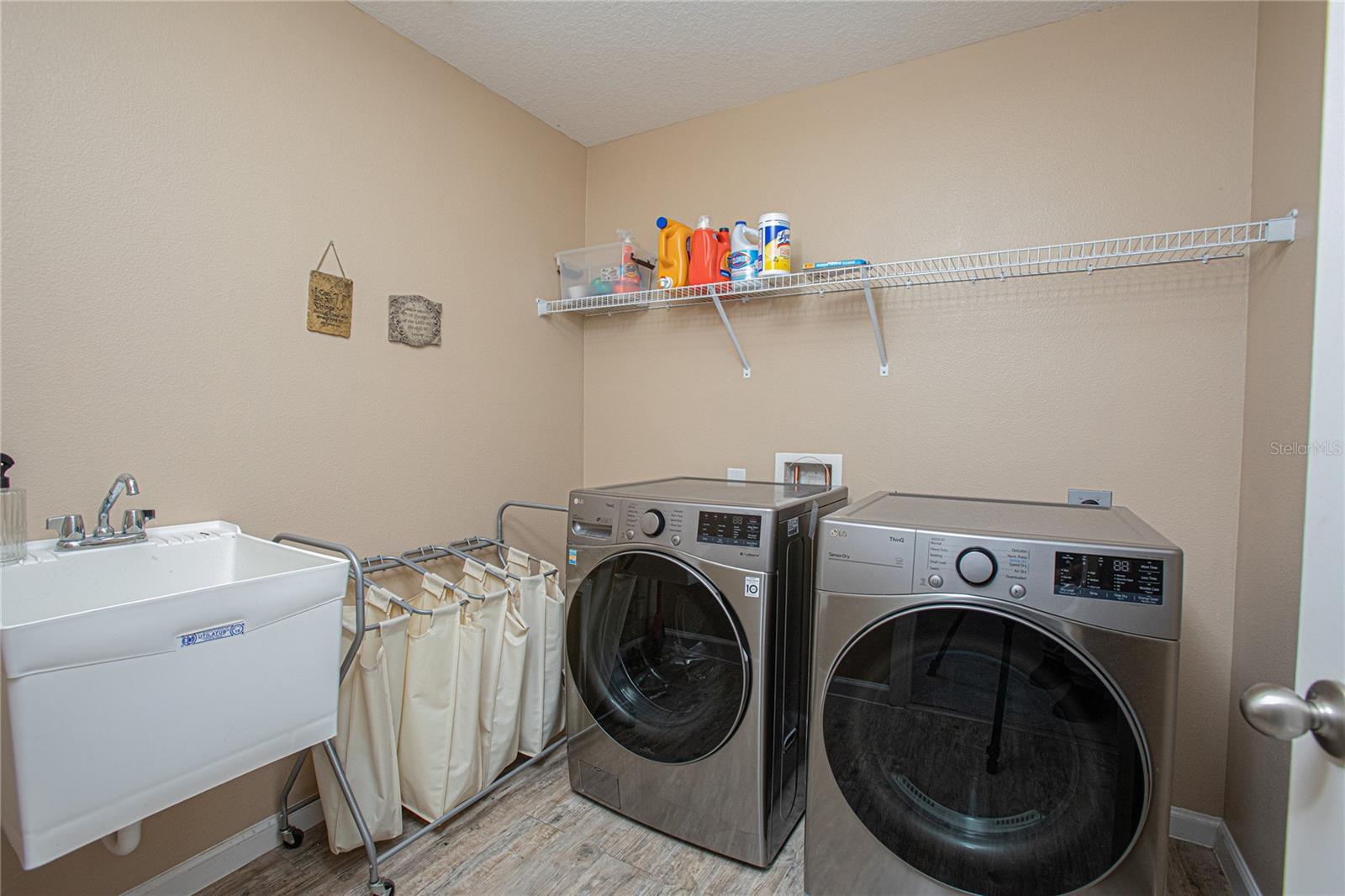 SILVER OAK PH 1 - Residential