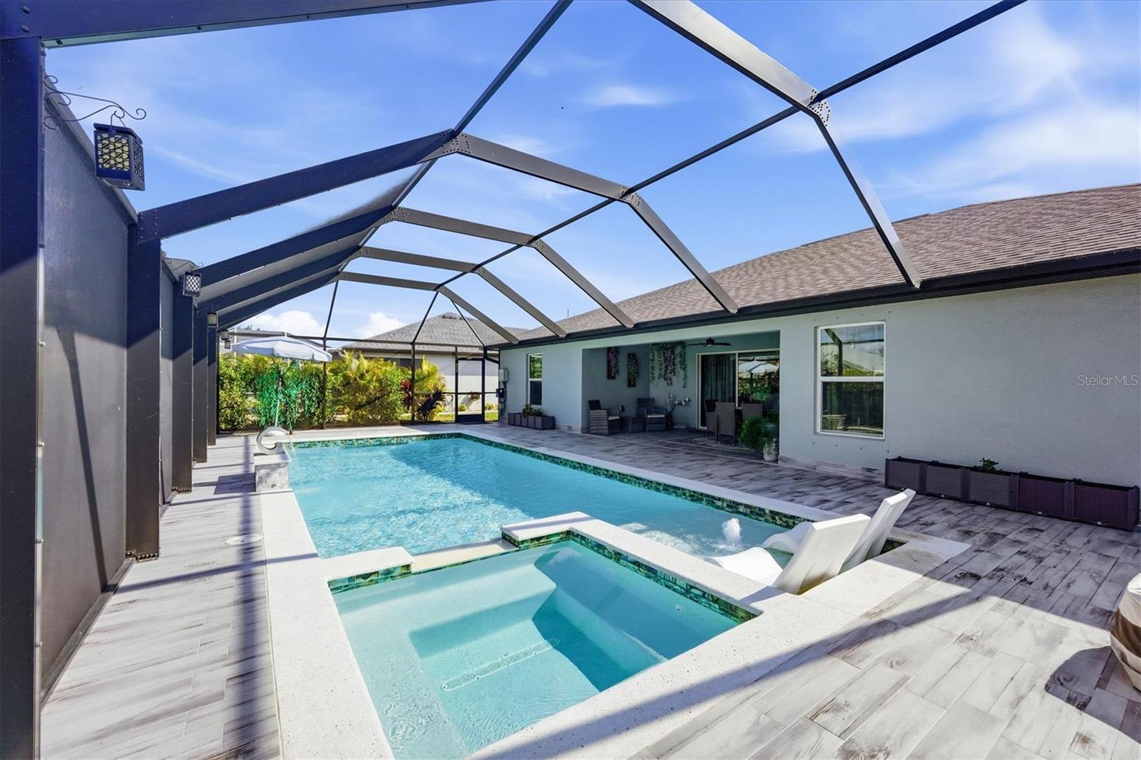 PUNTA GORDA ISLES SEC 20 - Residential