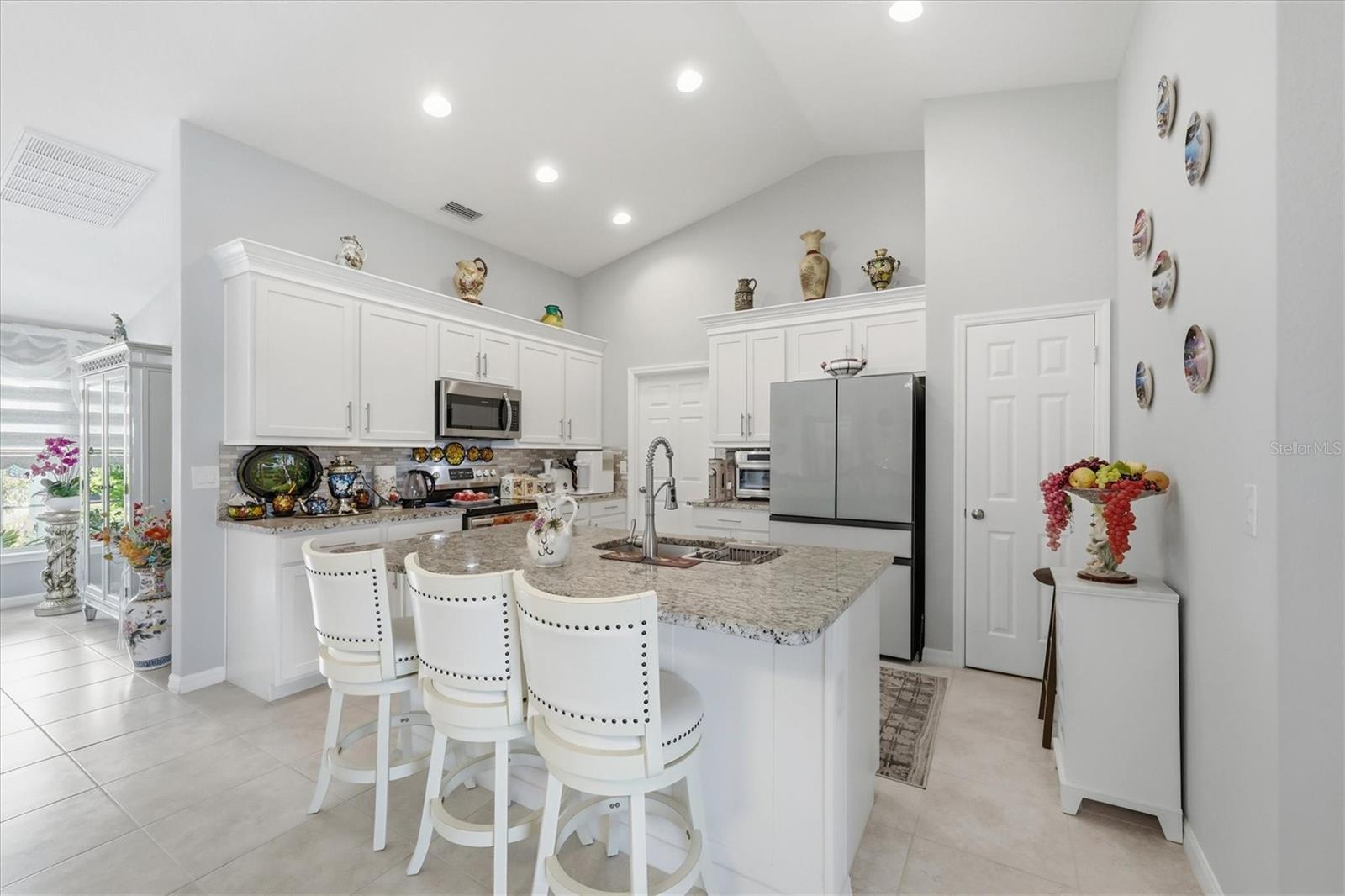 PUNTA GORDA ISLES SEC 20 - Residential