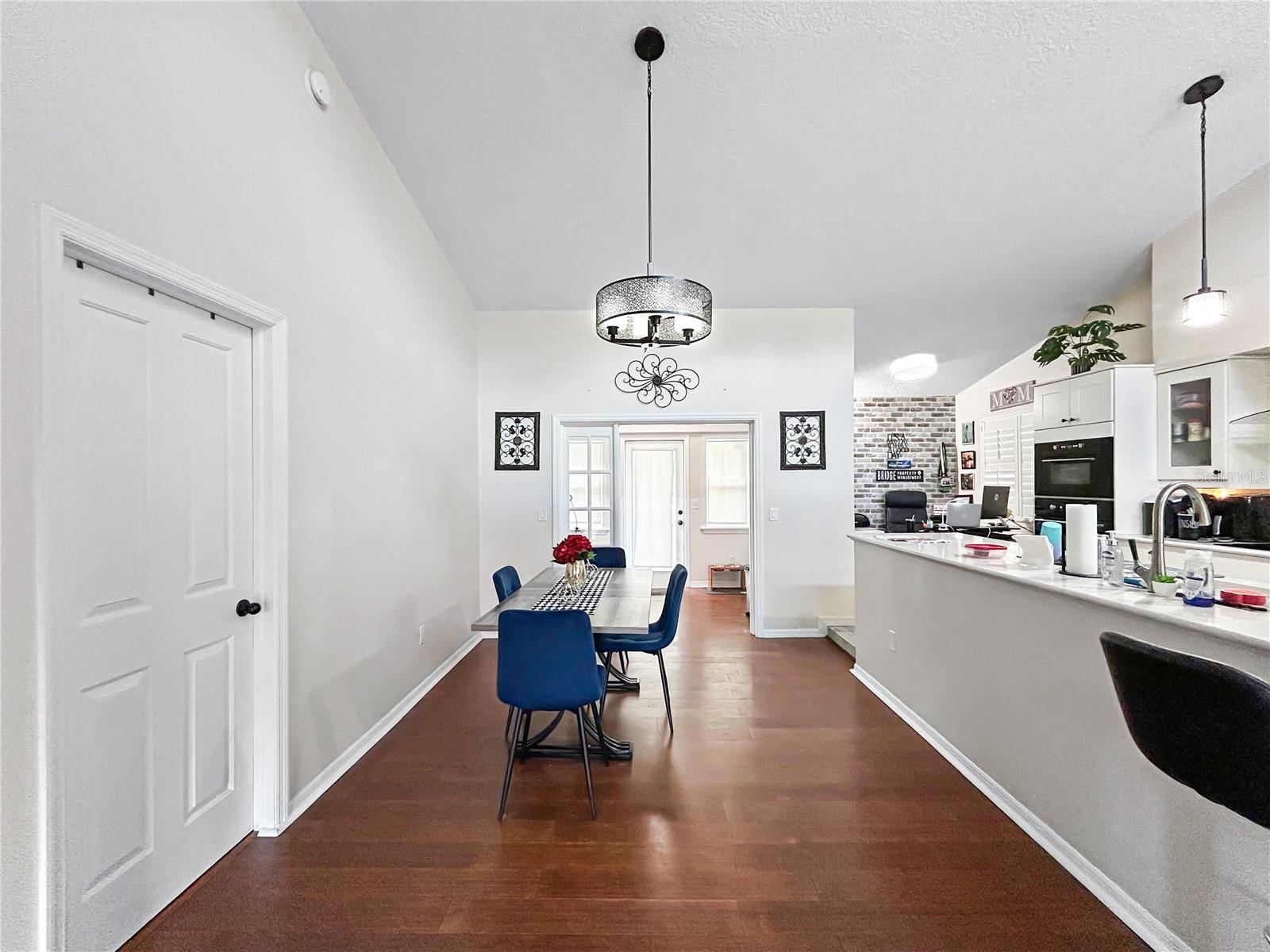 COUNTRY CLUB VILLAGE UNIT 1 - Residential