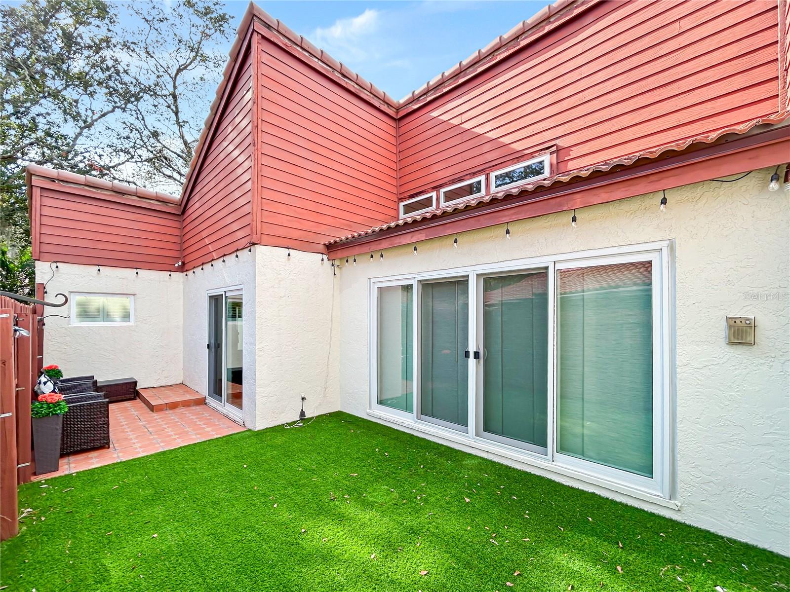 COUNTRY CLUB VILLAGE UNIT 1 - Residential