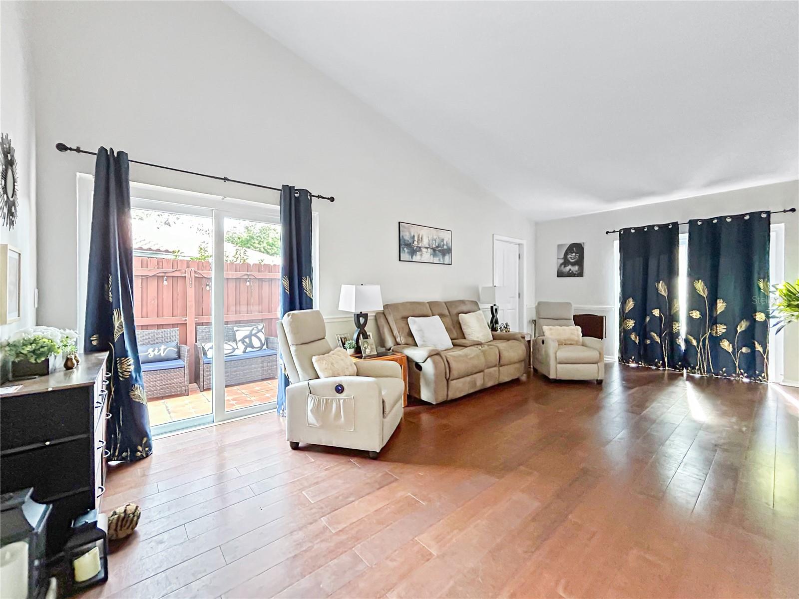 COUNTRY CLUB VILLAGE UNIT 1 - Residential