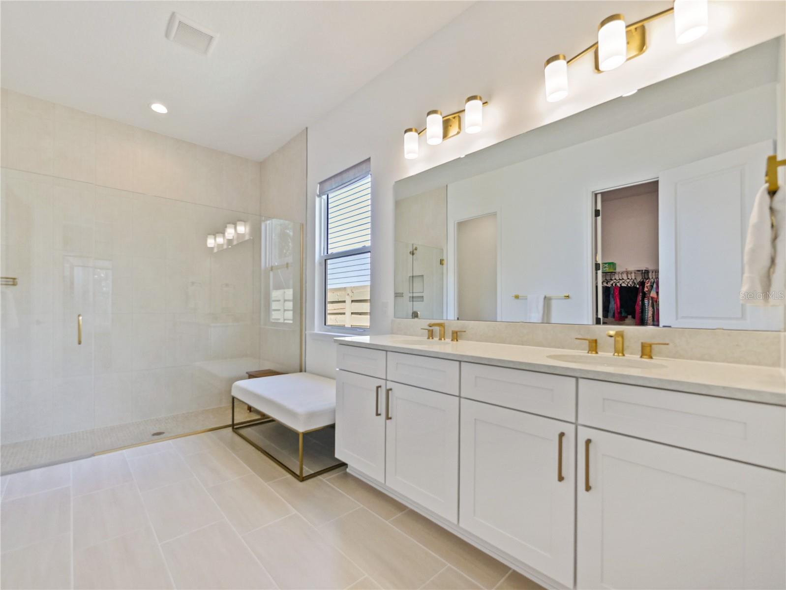 WESLYN PARK PH 3 - Residential