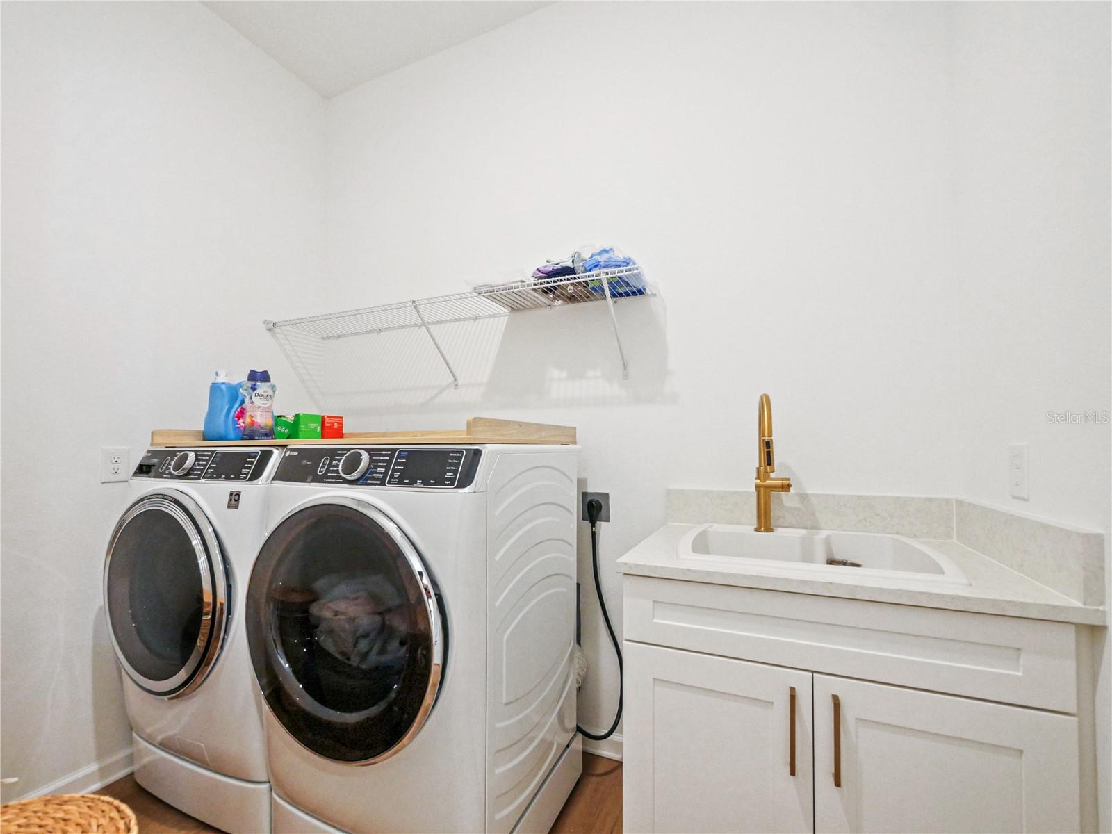 WESLYN PARK PH 3 - Residential