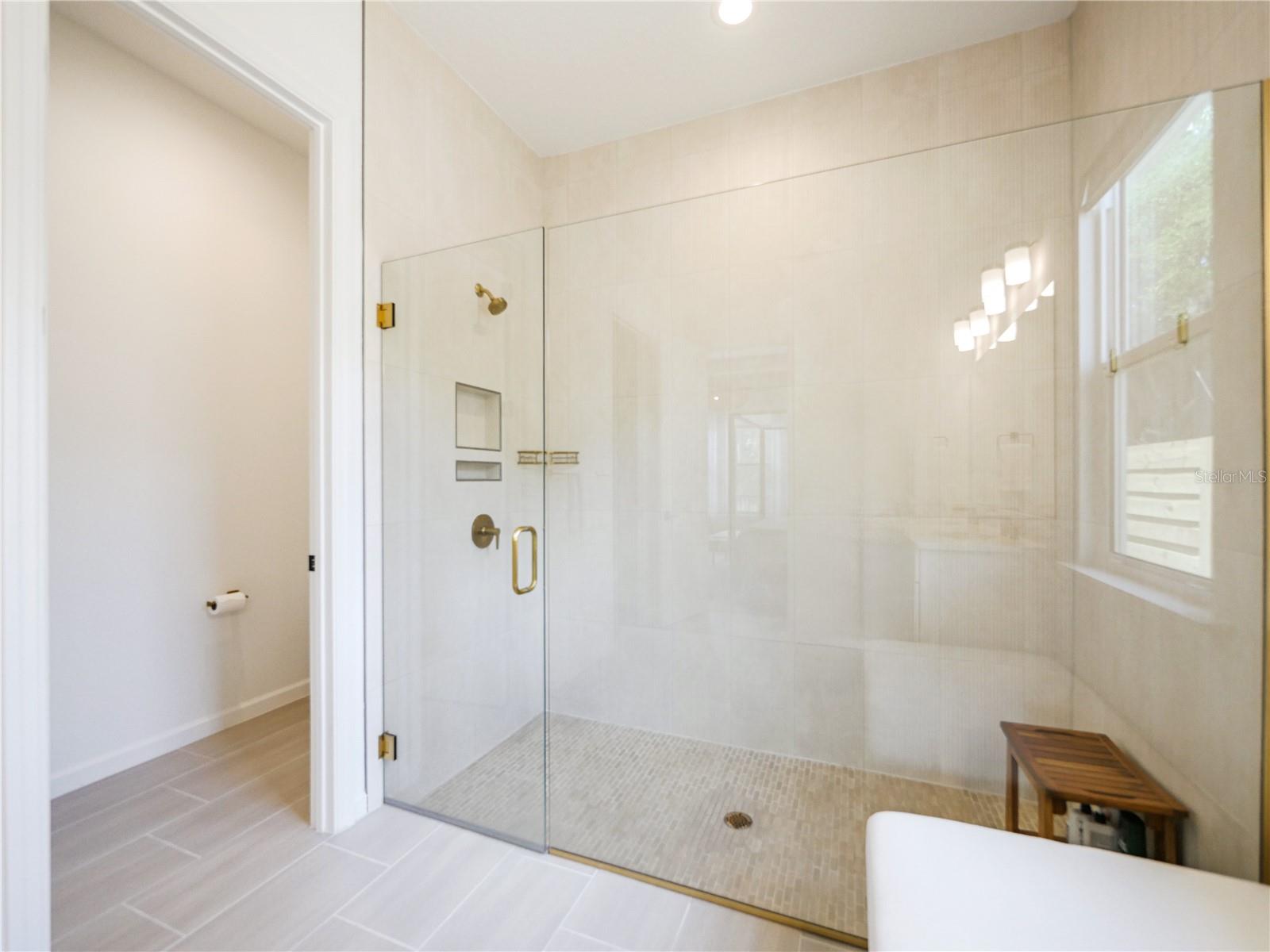 WESLYN PARK PH 3 - Residential