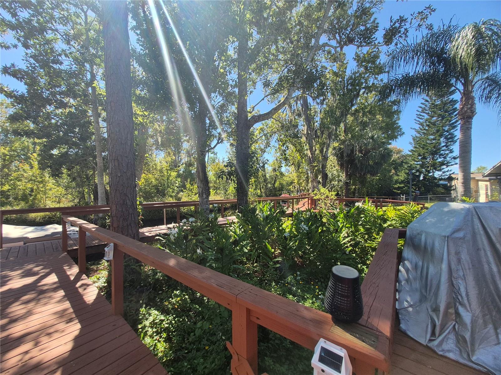 TAVARES FOX RUN MOBILE HOME - Residential