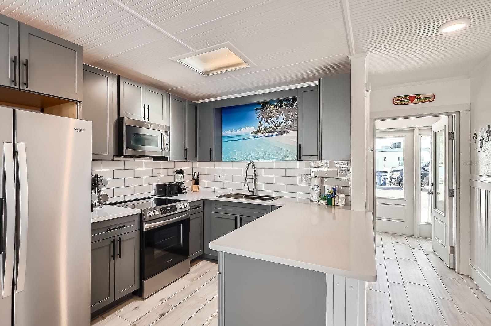 28 SEASIDE COURT