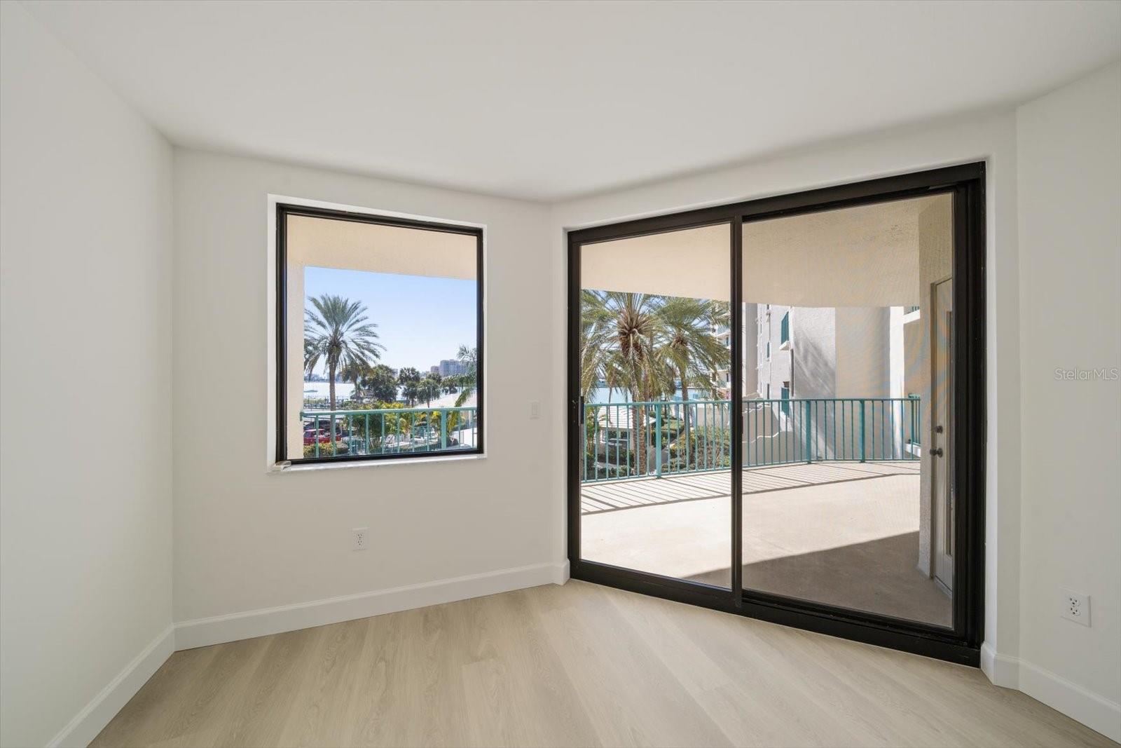 SUNWATCH ON ISLAND ESTATES - Residential