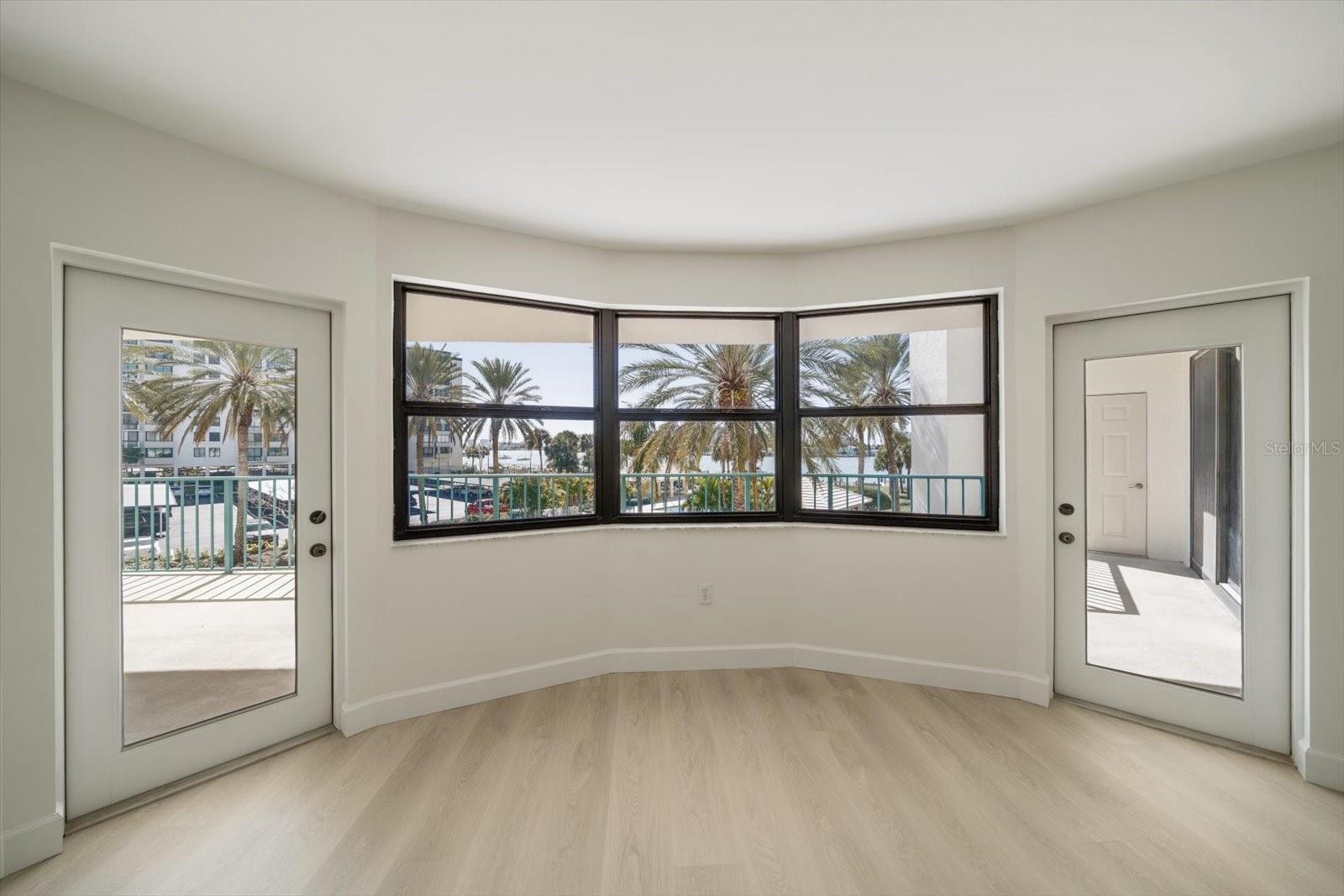 SUNWATCH ON ISLAND ESTATES - Residential