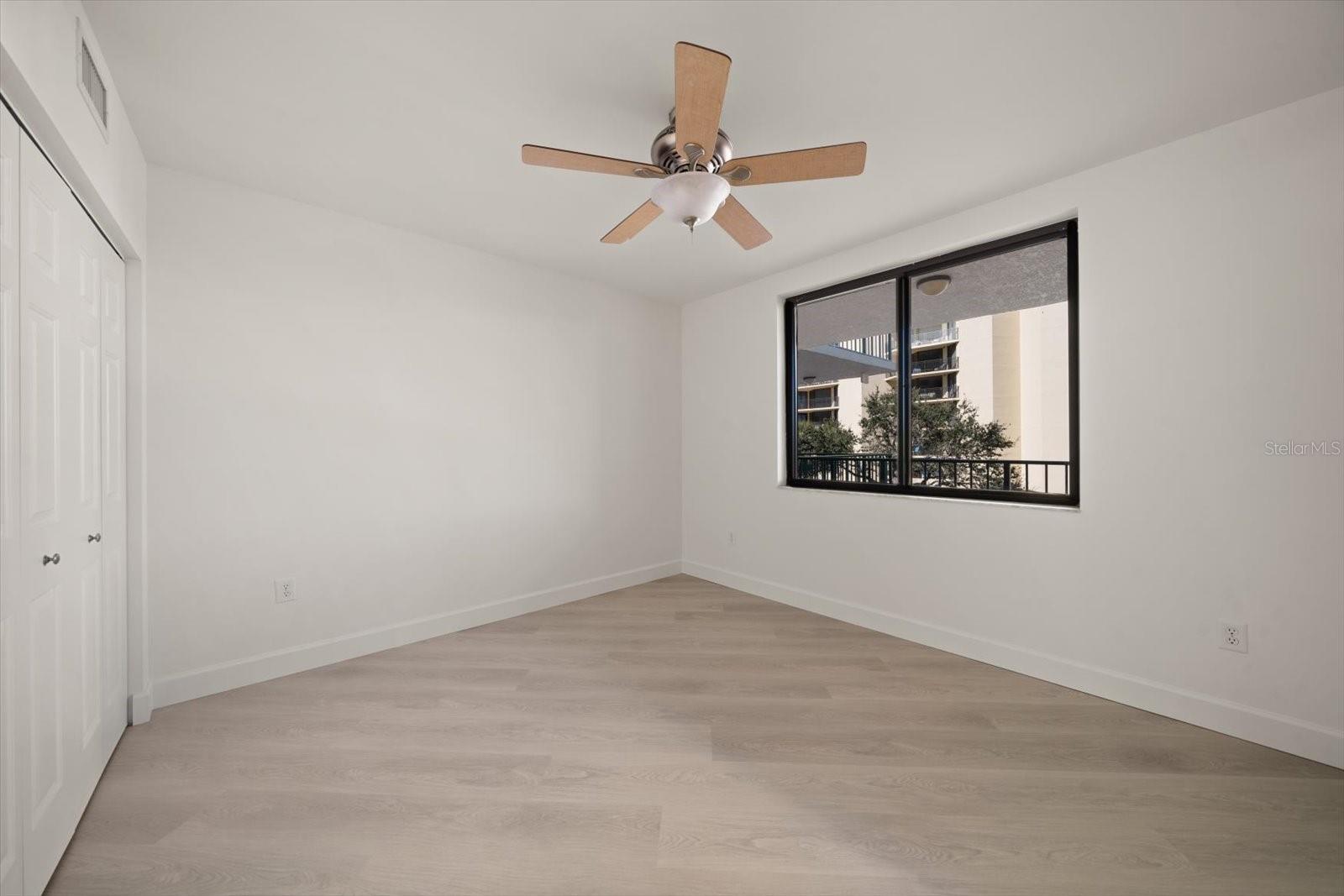 SUNWATCH ON ISLAND ESTATES - Residential