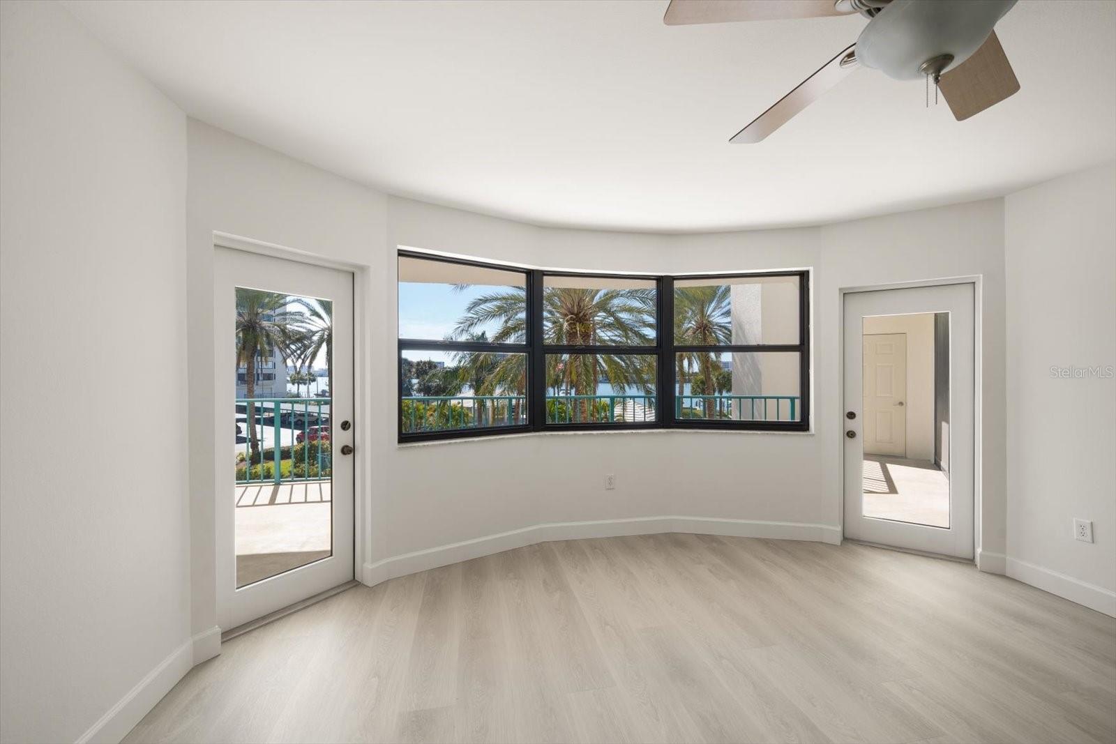 SUNWATCH ON ISLAND ESTATES - Residential