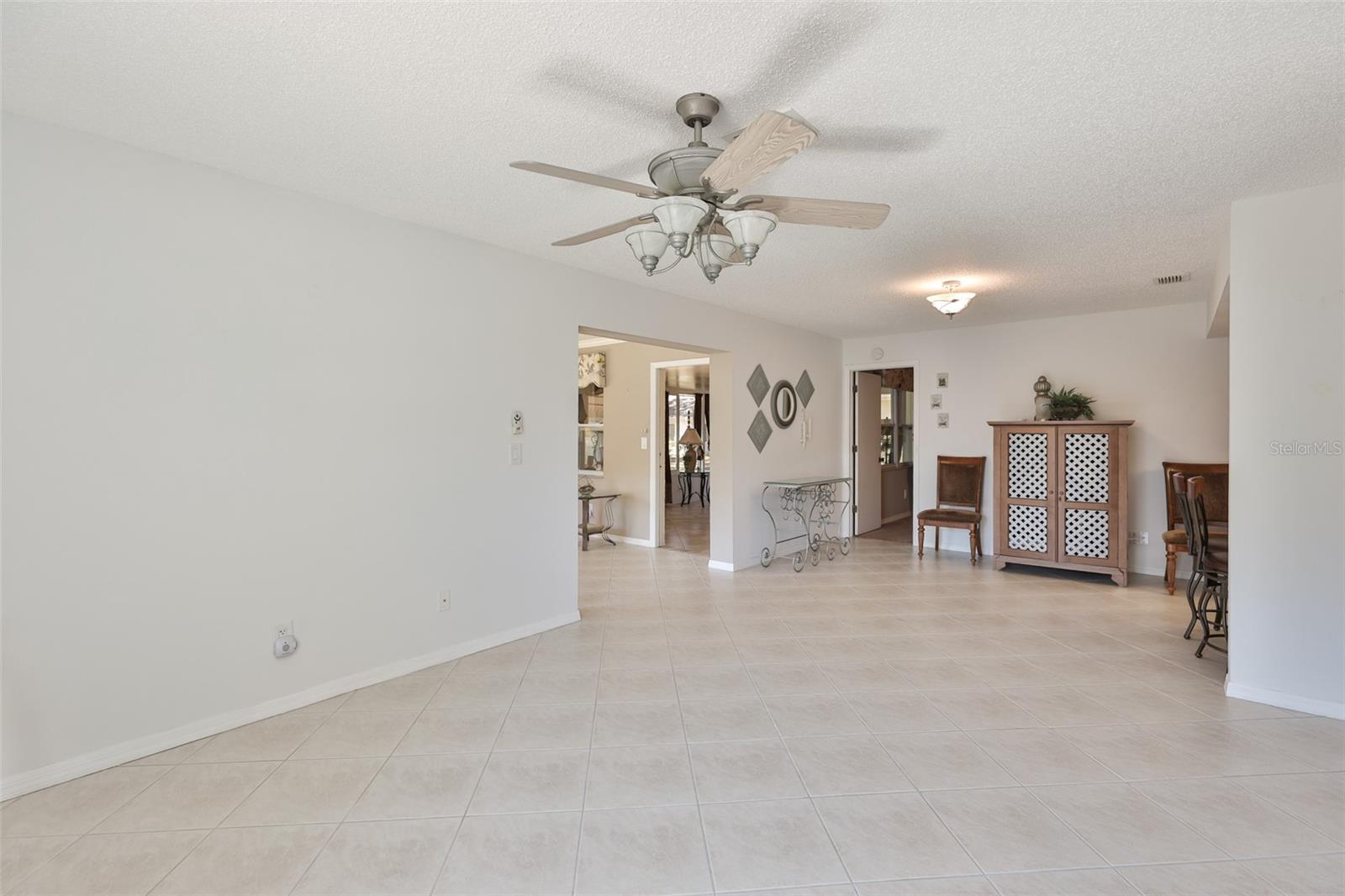 HIGHGATE III CONDO PH - Residential