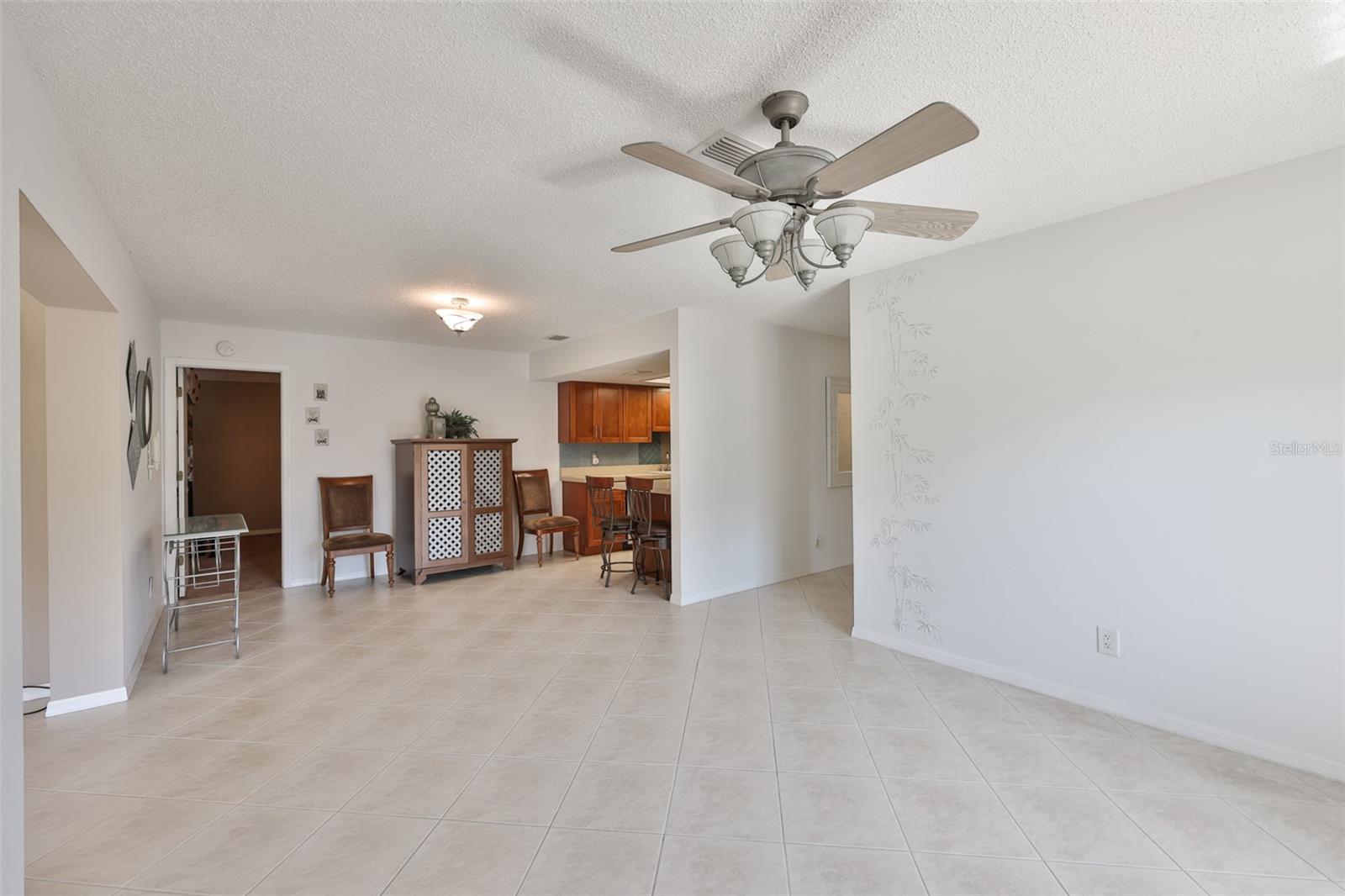 HIGHGATE III CONDO PH - Residential