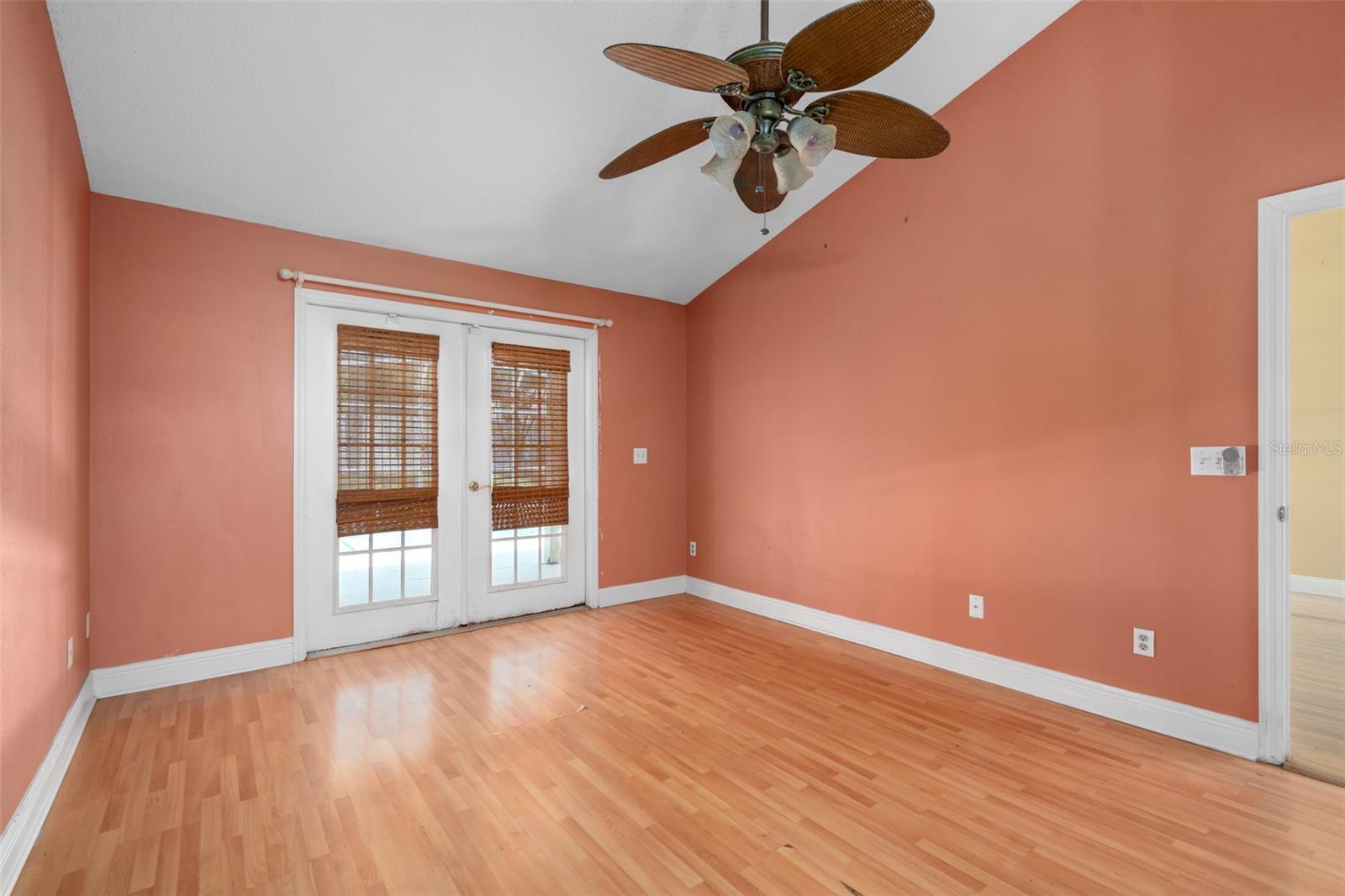 EUSTIS CROOKED LAKE RIDGE SUB - Residential