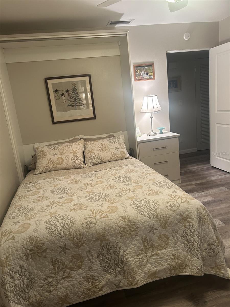 5400 GULF DRIVE APTS 2 - Residential