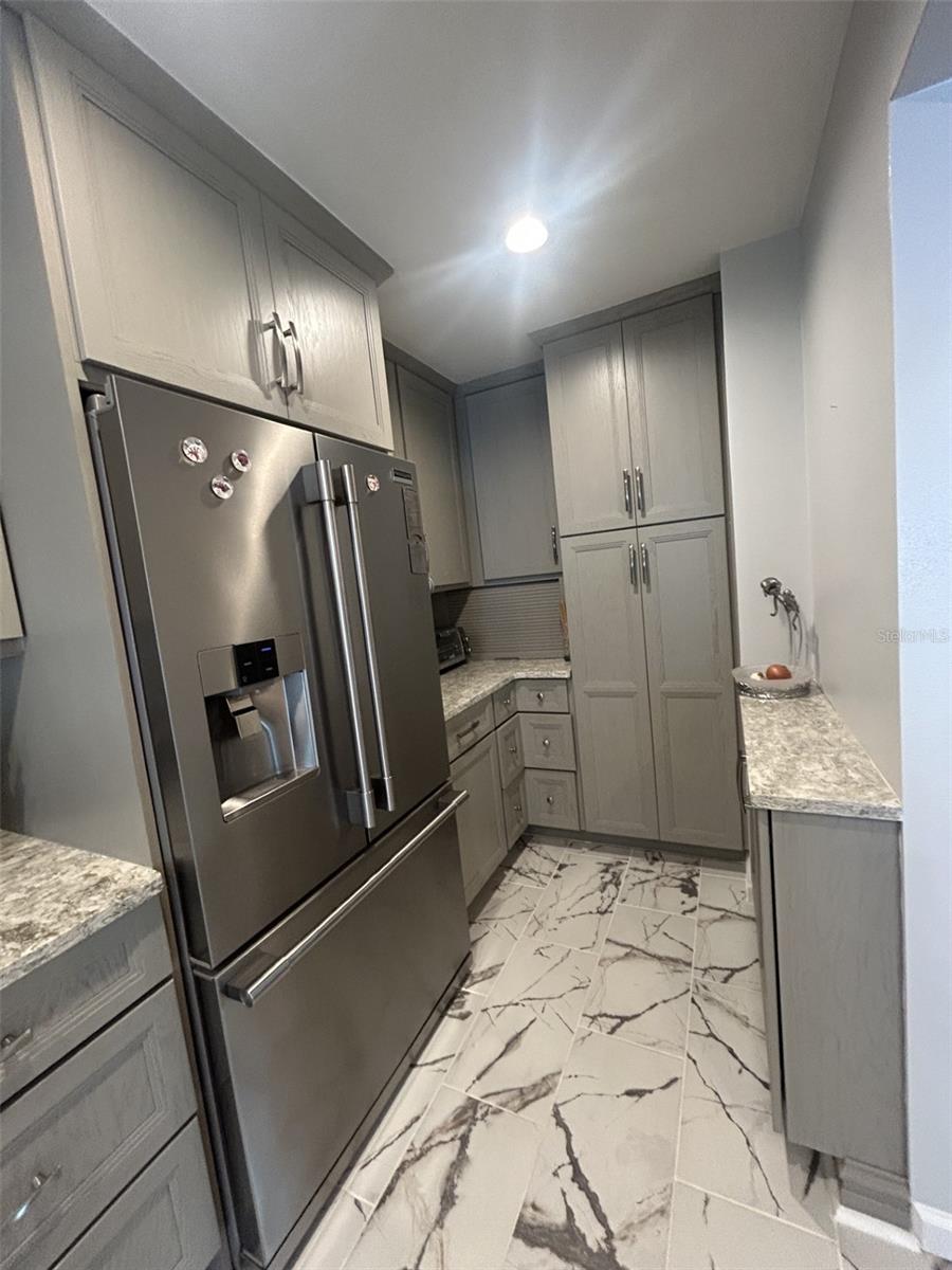 5400 GULF DRIVE APTS 2 - Residential