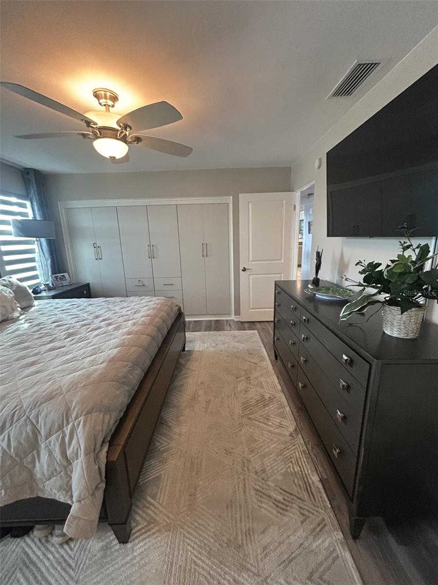 5400 GULF DRIVE APTS 2 - Residential