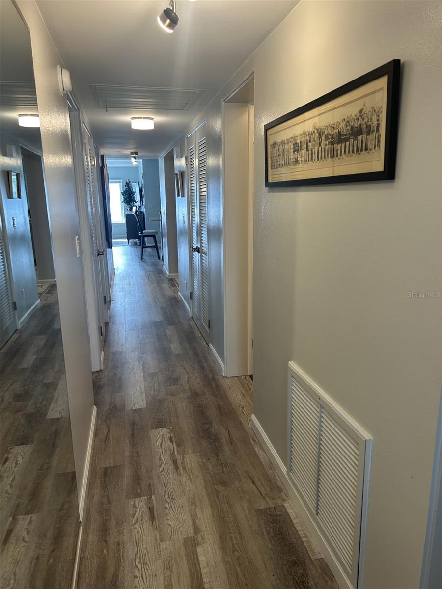 5400 GULF DRIVE APTS 2 - Residential