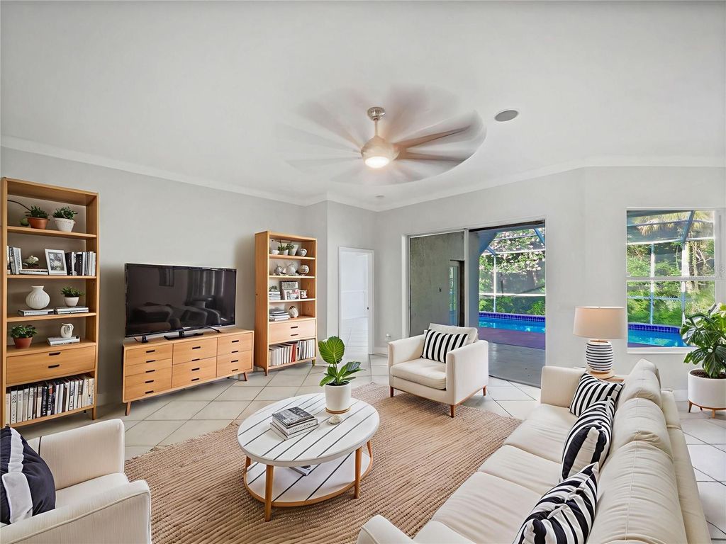 Photo of 4615 River Overlook Drive, Valrico, FL 33596 (MLS # O6325044)