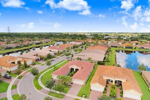 A home in WIMAUMA