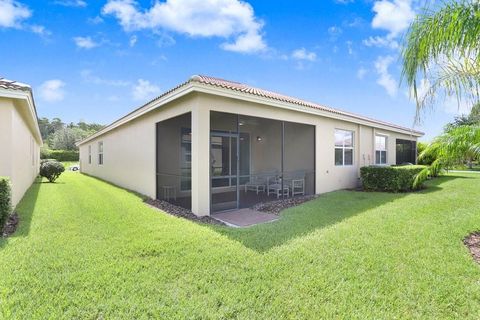 A home in WIMAUMA