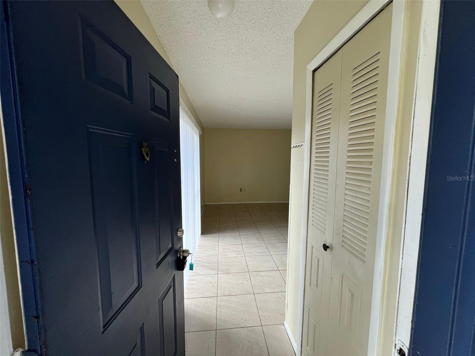 3828 BOWLINE CIRCLE 101