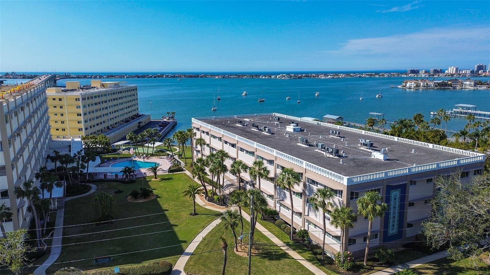 100 BLUFF VIEW DRIVE 514A