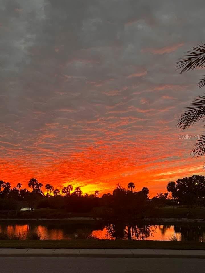 VILLAGES/SOUTHERN OAKS UN 33 - Residential