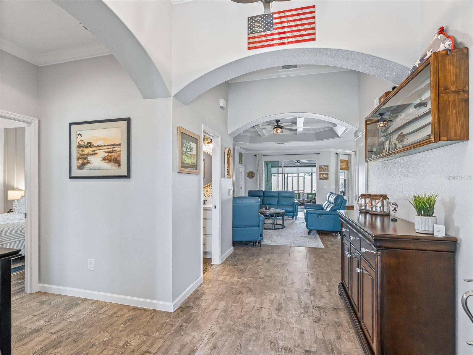 VILLAGES/SOUTHERN OAKS UN 33 - Residential