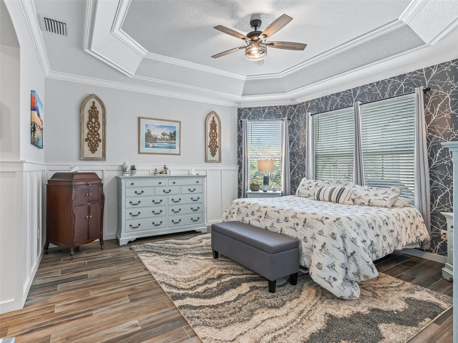 VILLAGES/SOUTHERN OAKS UN 33 - Residential