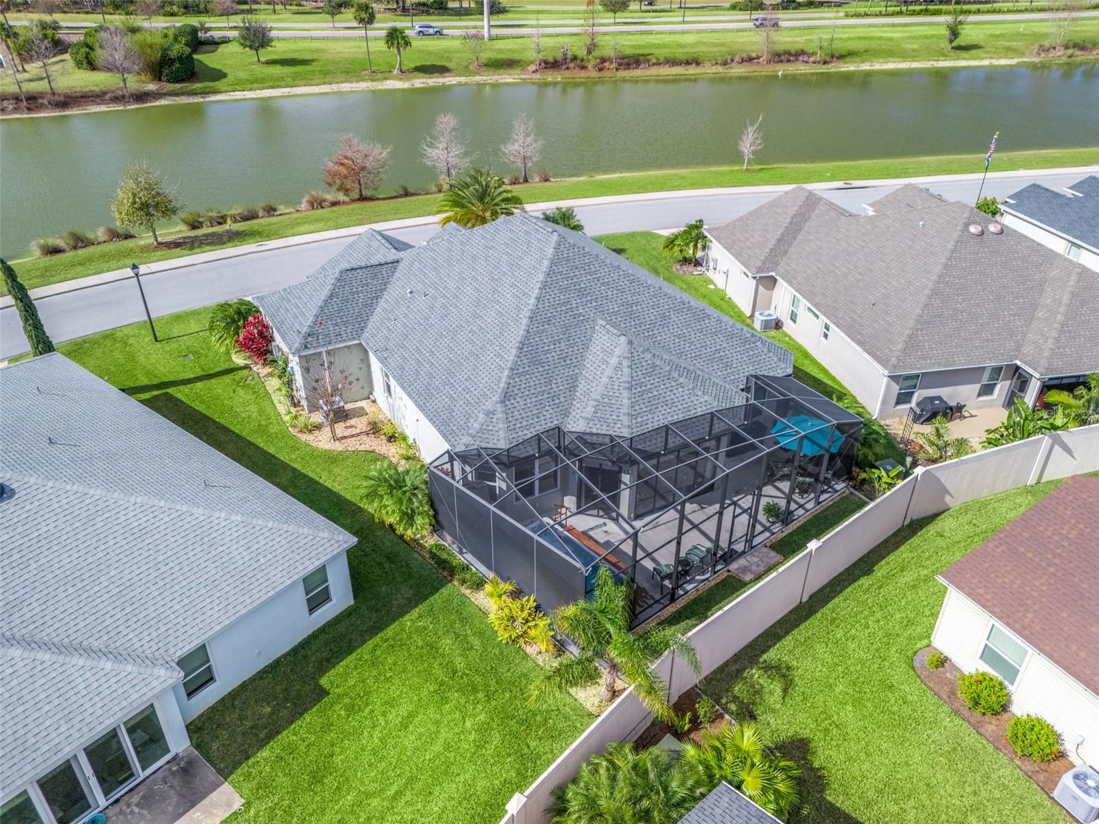 VILLAGES/SOUTHERN OAKS UN 33 - Residential