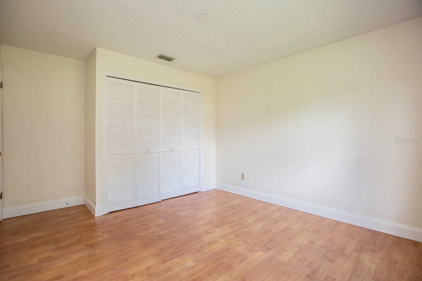 AUTUMN GLEN PH 3 - Residential Lease