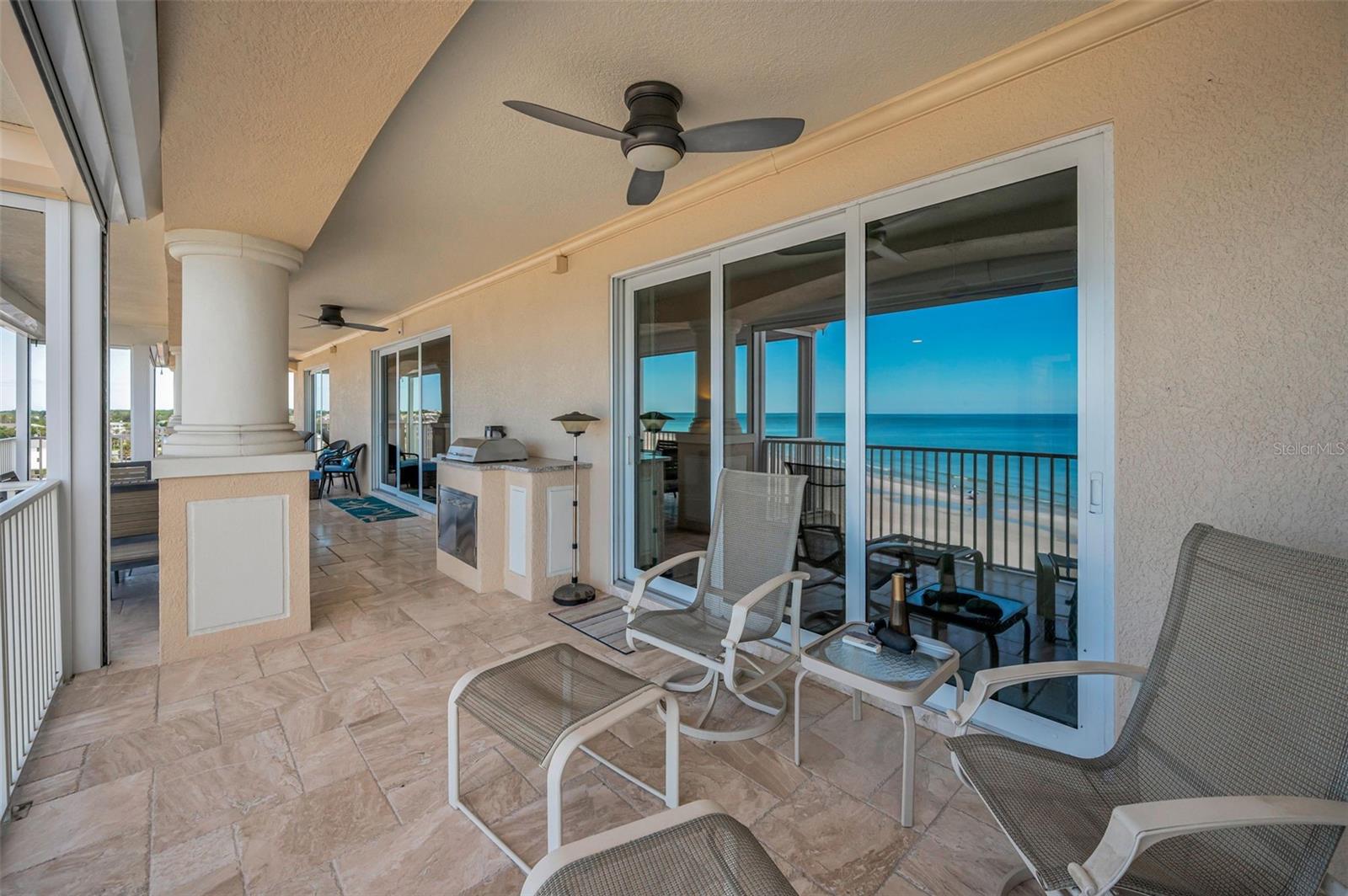 LA VISTANA B CONDO - Residential