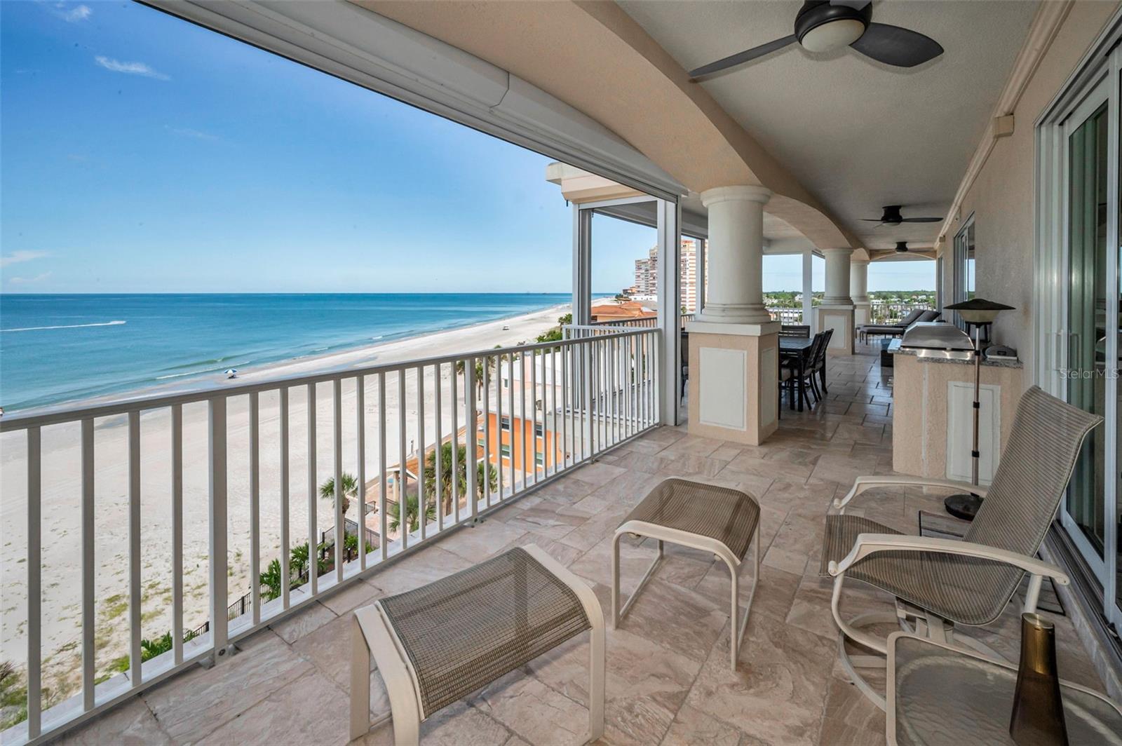 LA VISTANA B CONDO - Residential