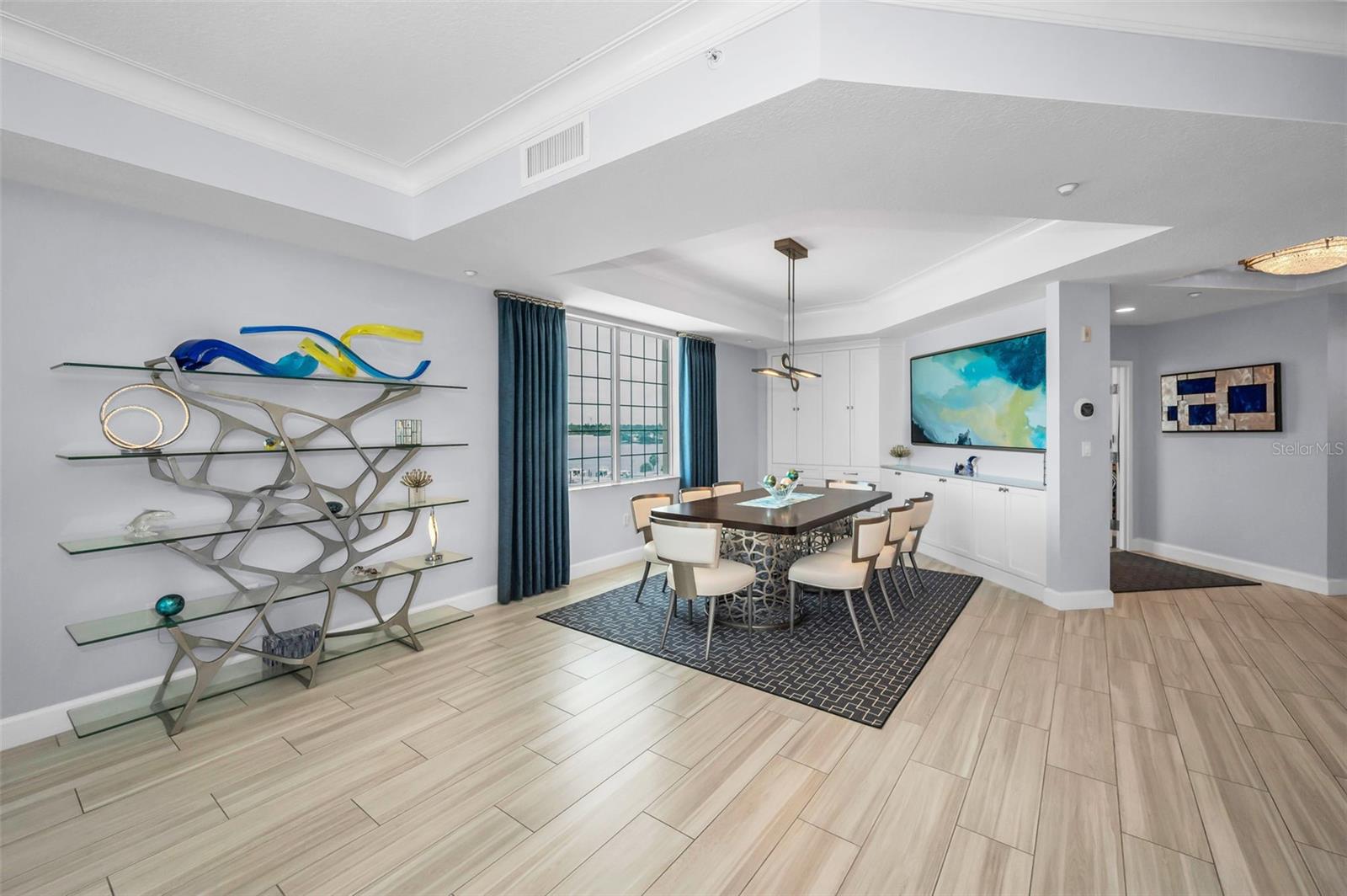 LA VISTANA B CONDO - Residential